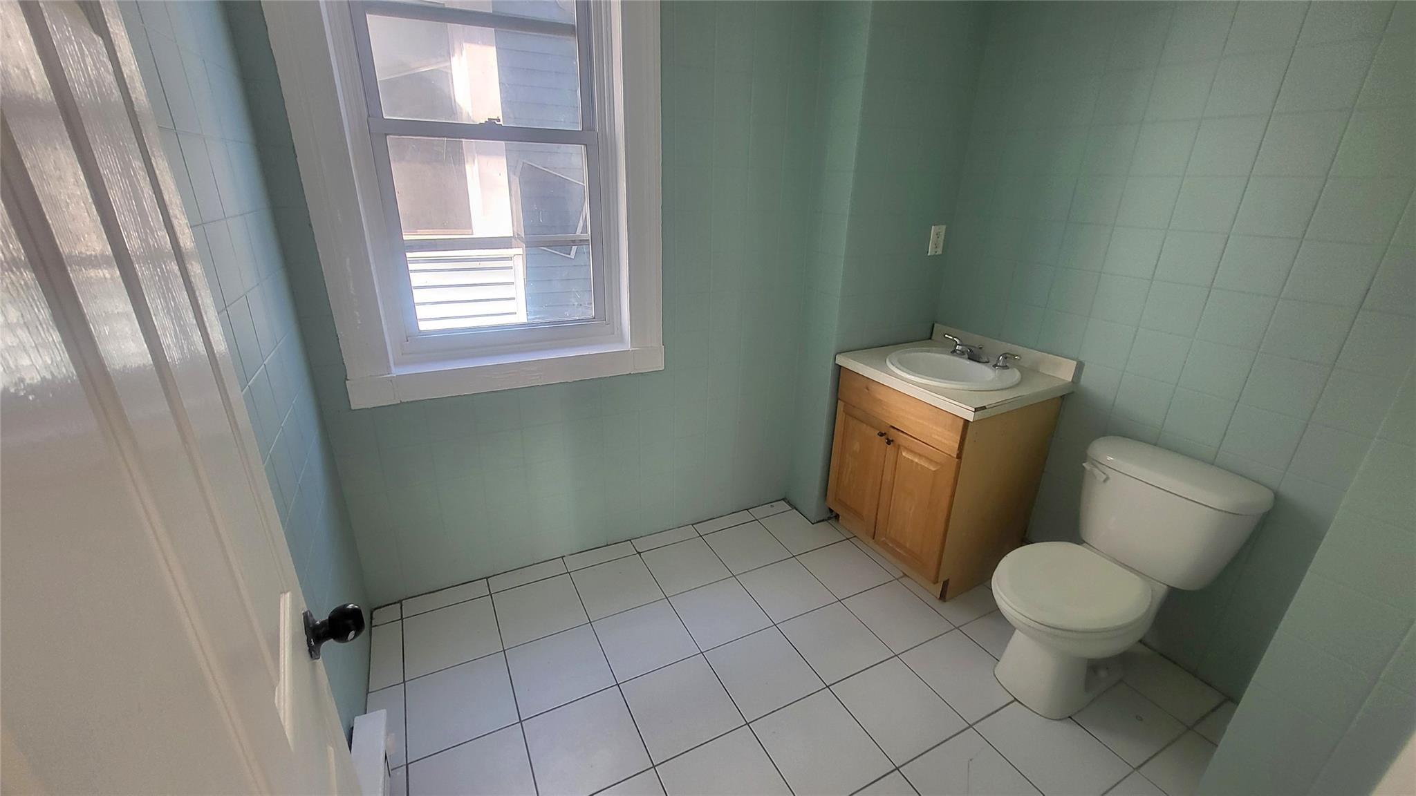 Single Family Garden  Dutchess County, NY 12601, MLS-856605-15