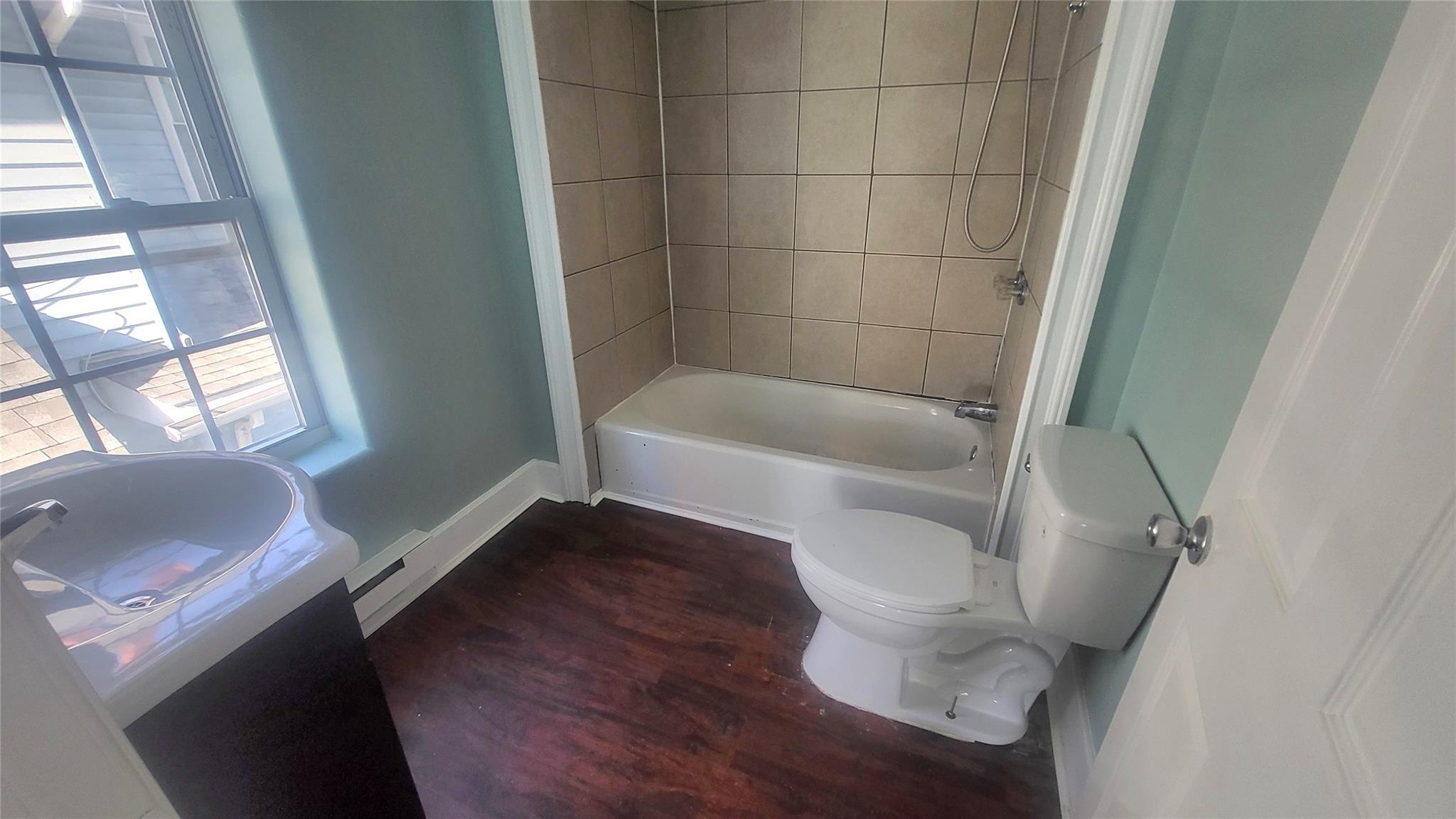 Single Family Garden  Dutchess County, NY 12601, MLS-856605-23