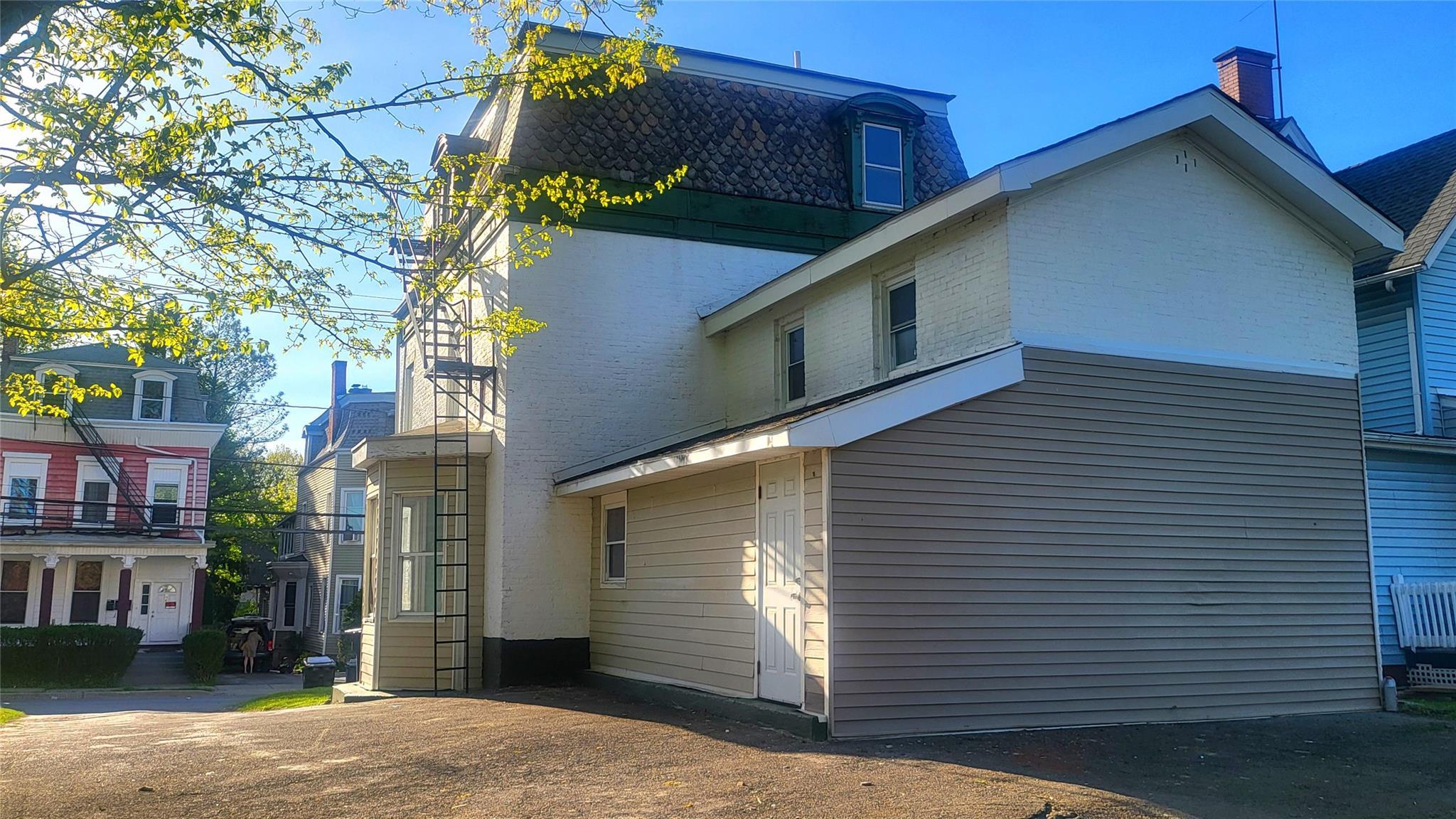 Single Family Garden  Dutchess County, NY 12601, MLS-856605-29