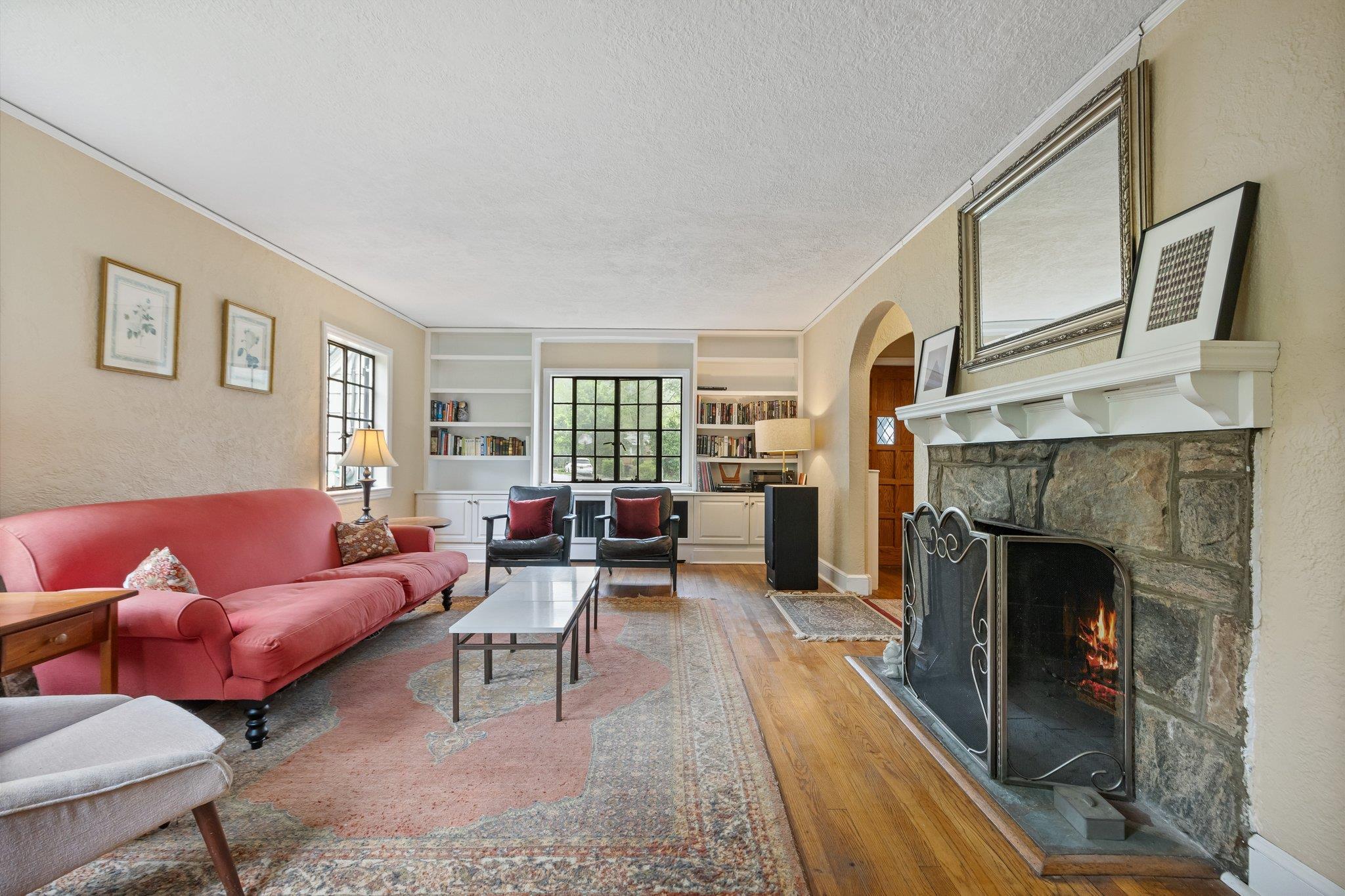 Single Family Crest  Westchester County, NY 10510, MLS-856622-26