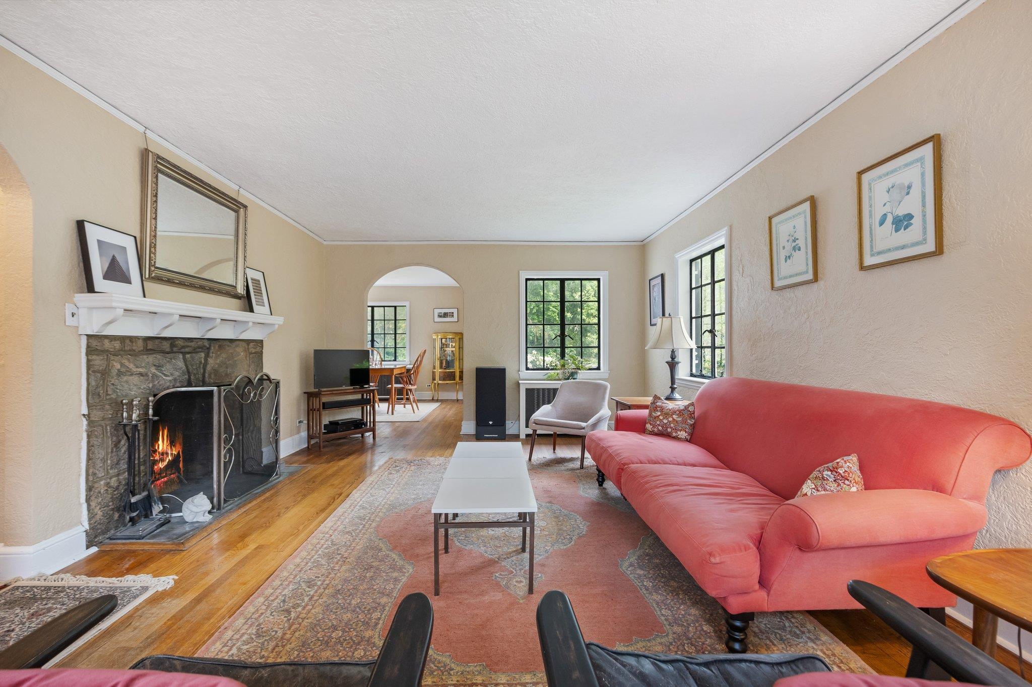 Single Family Crest  Westchester County, NY 10510, MLS-856622-5