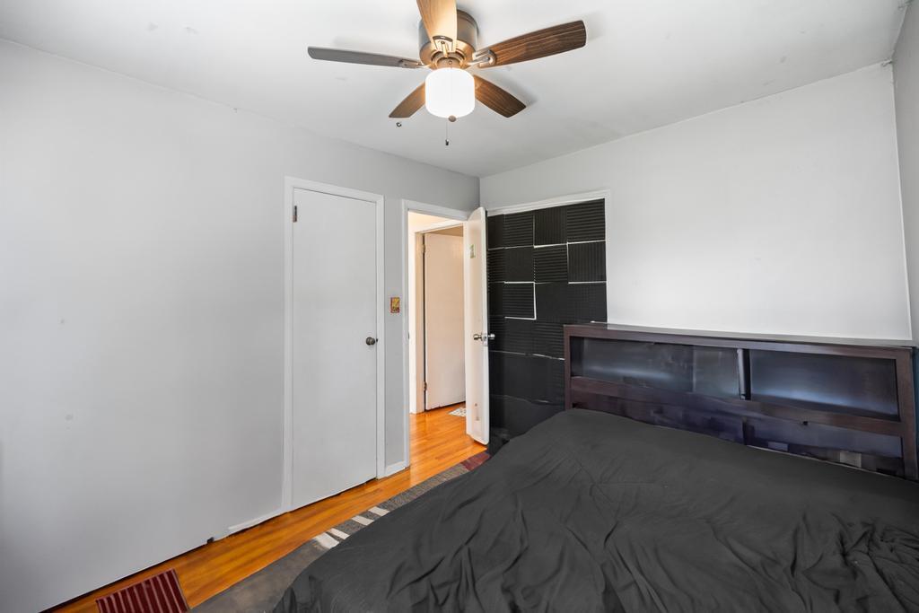 Single Family 10th  Suffolk County, NY 11746, MLS-856625-25