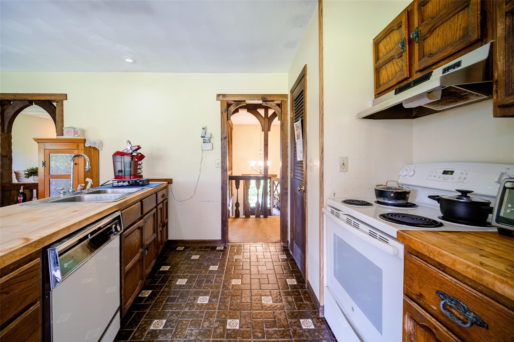 Single Family Clove Mountain  Dutchess County, NY 12540, MLS-856650-12