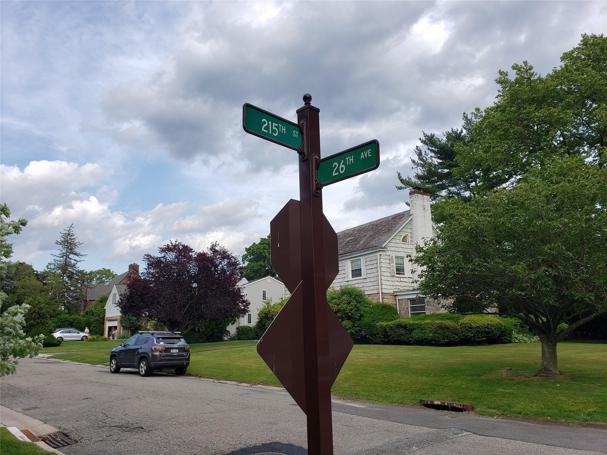 Single Family 24  Queens, NY 11360, MLS-856652-15