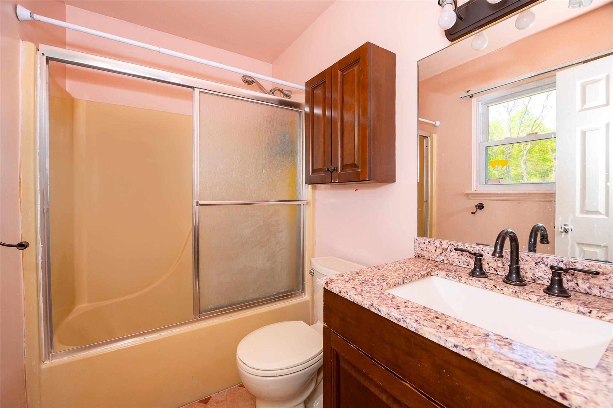 Single Family Hawk  Dutchess County, NY 12601, MLS-856656-12