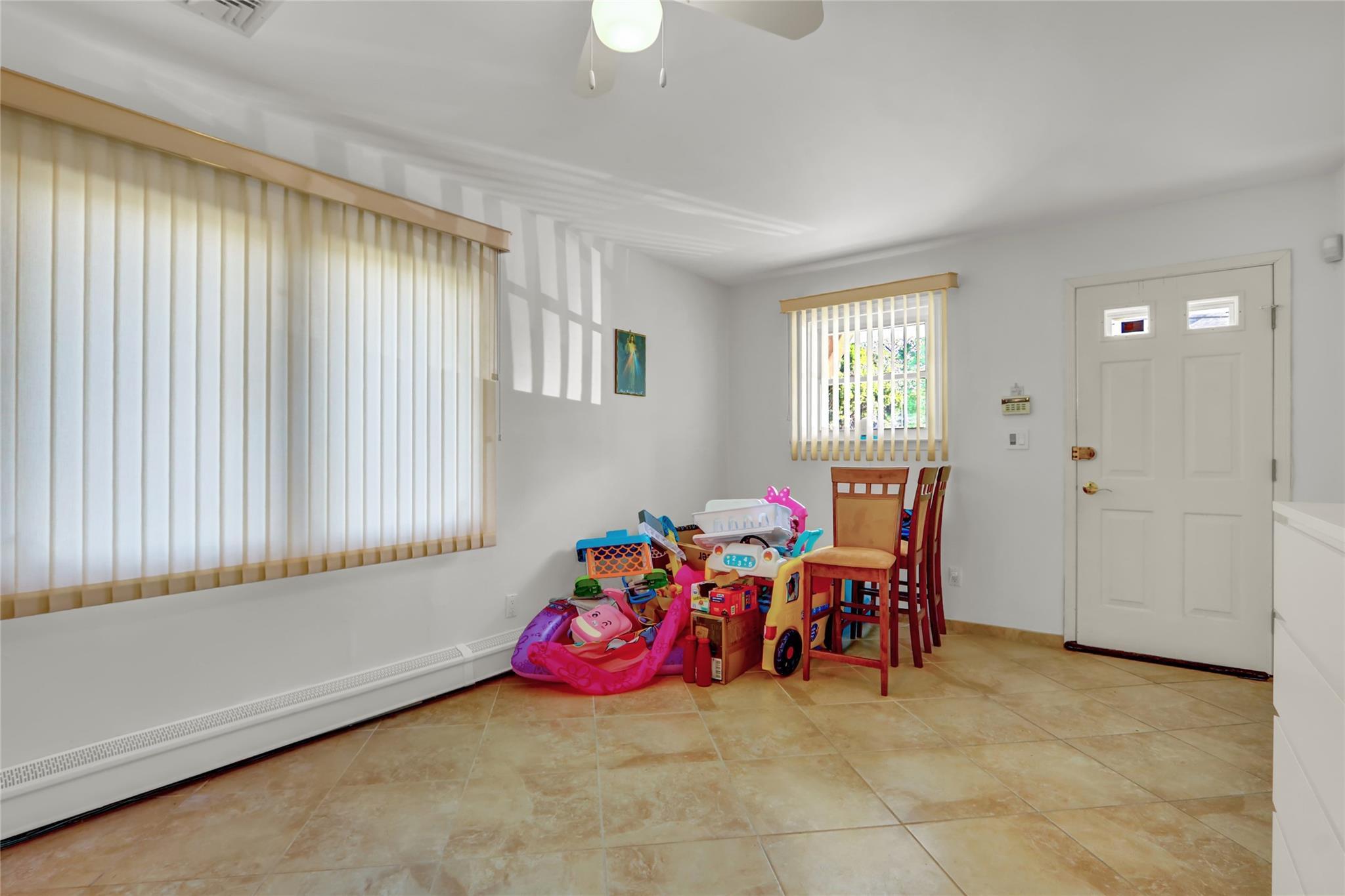 Single Family Bayville  Nassau County, NY 11709, MLS-856665-17