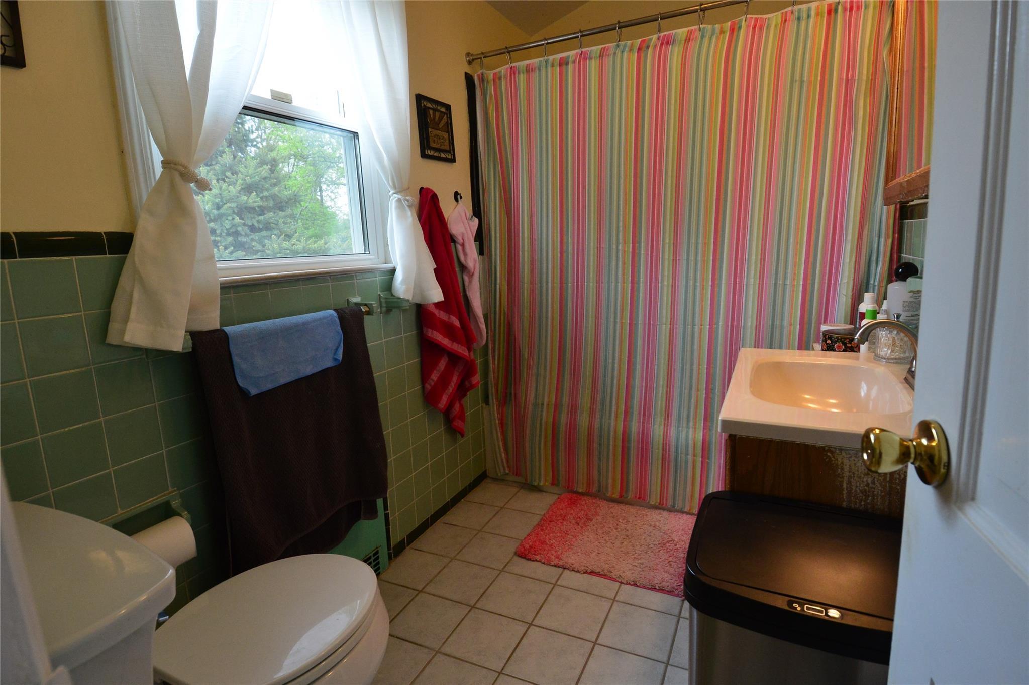 Single Family Yonkers  Westchester County, NY 10707, MLS-856668-27