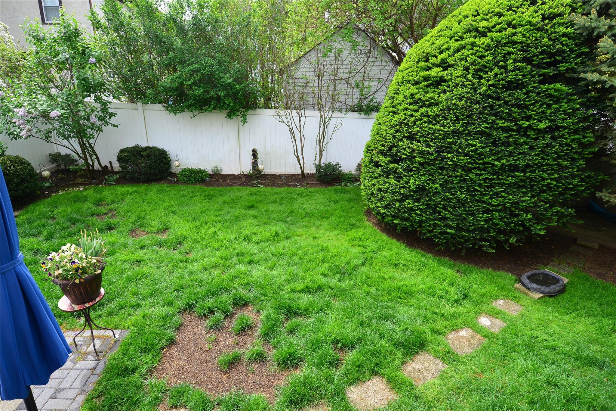 Single Family Yonkers  Westchester County, NY 10707, MLS-856668-29