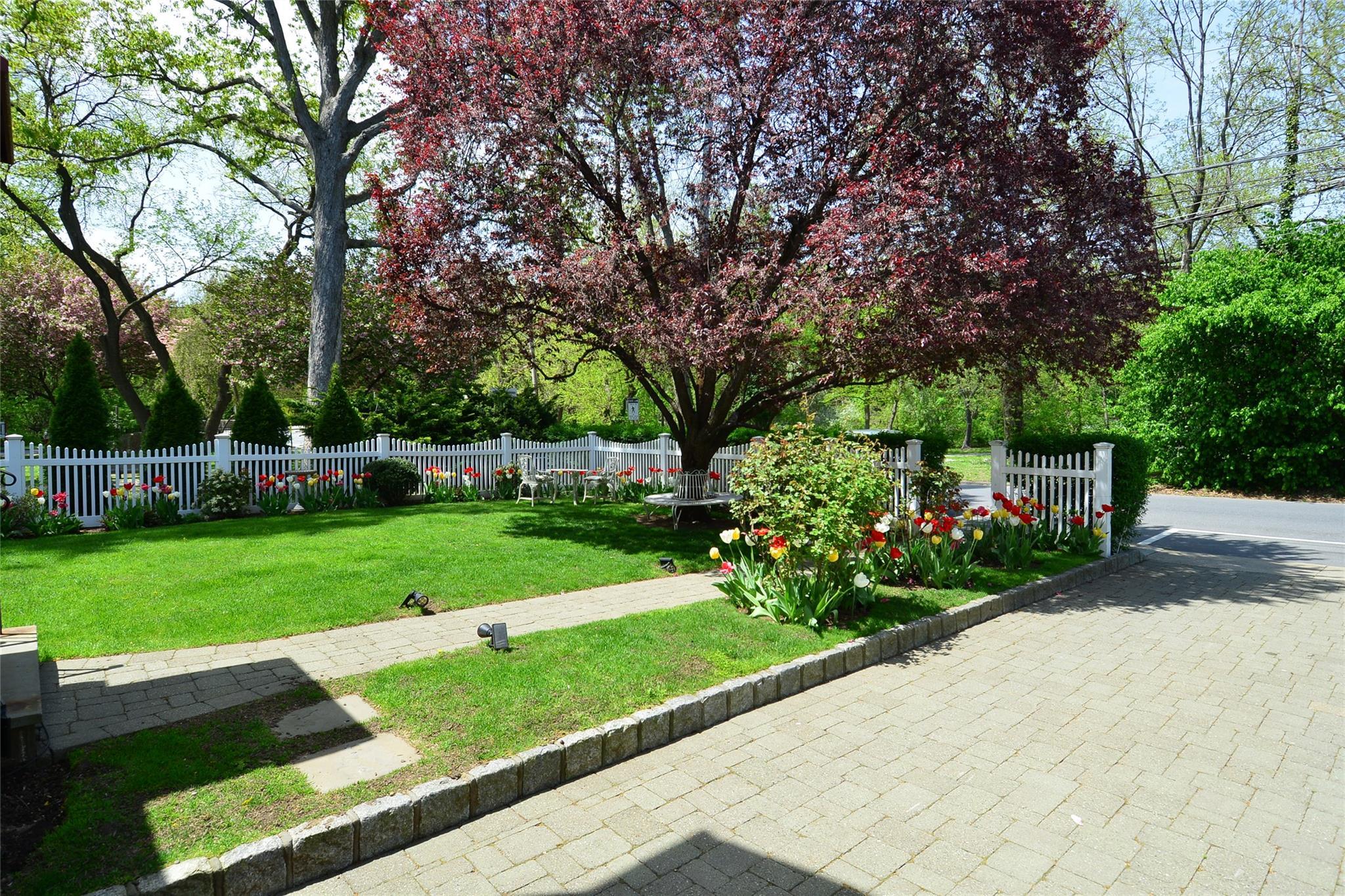 Single Family Yonkers  Westchester County, NY 10707, MLS-856668-6