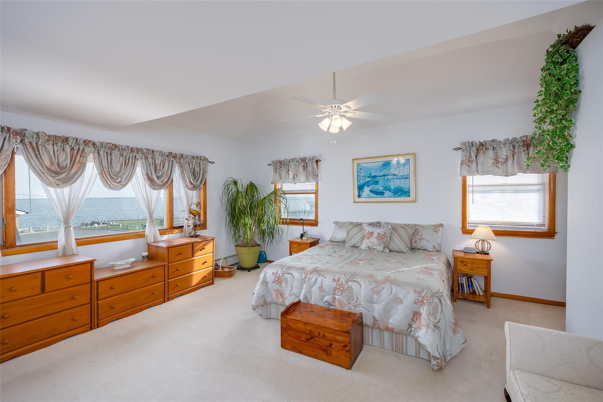 Single Family Araca  Suffolk County, NY 11702, MLS-856685-17
