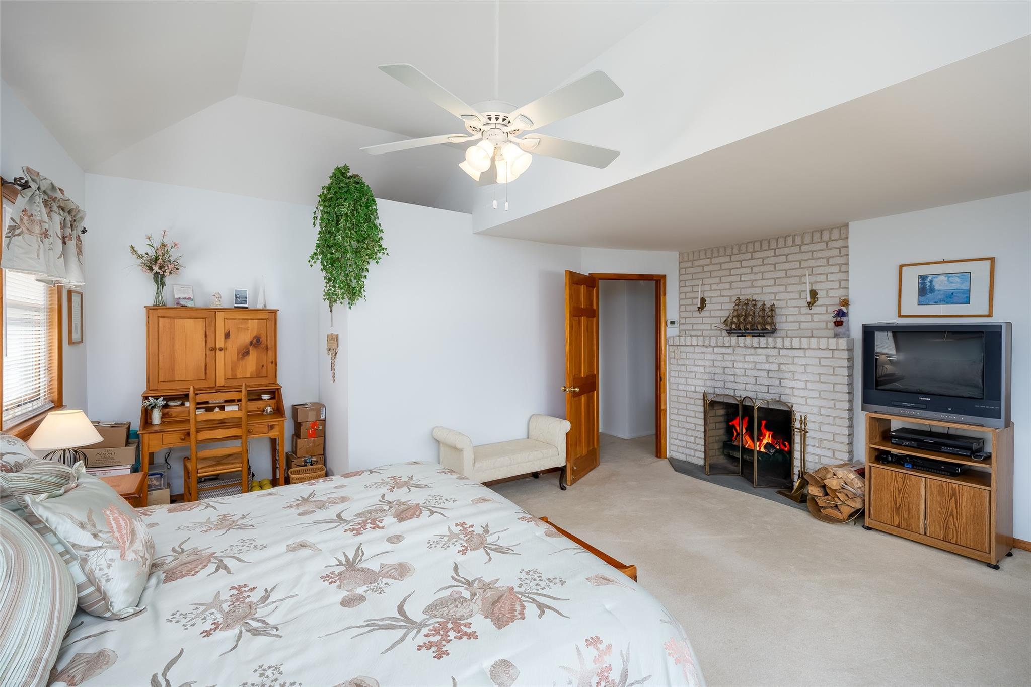 Single Family Araca  Suffolk County, NY 11702, MLS-856685-19