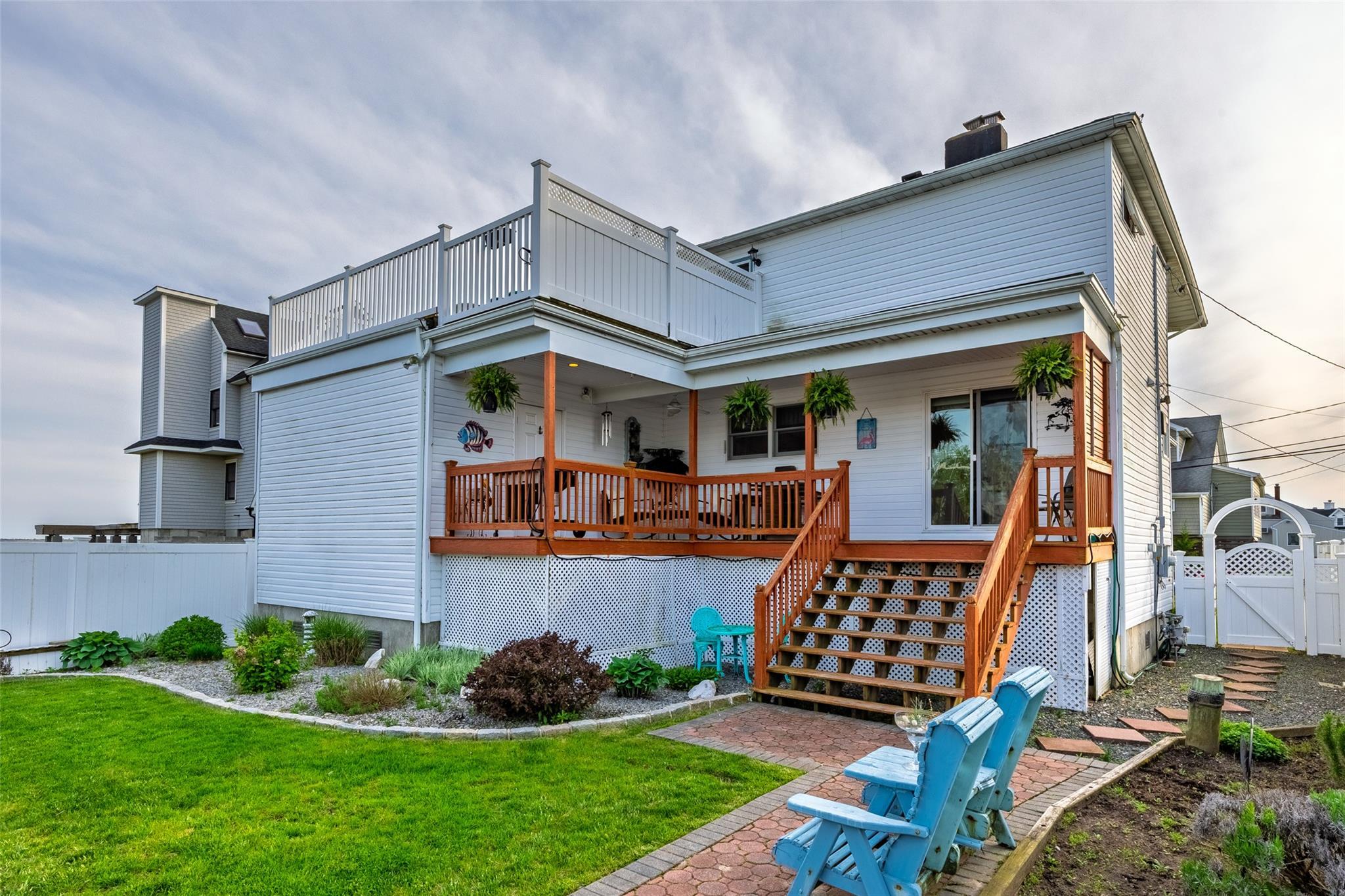 Single Family Araca  Suffolk County, NY 11702, MLS-856685-33