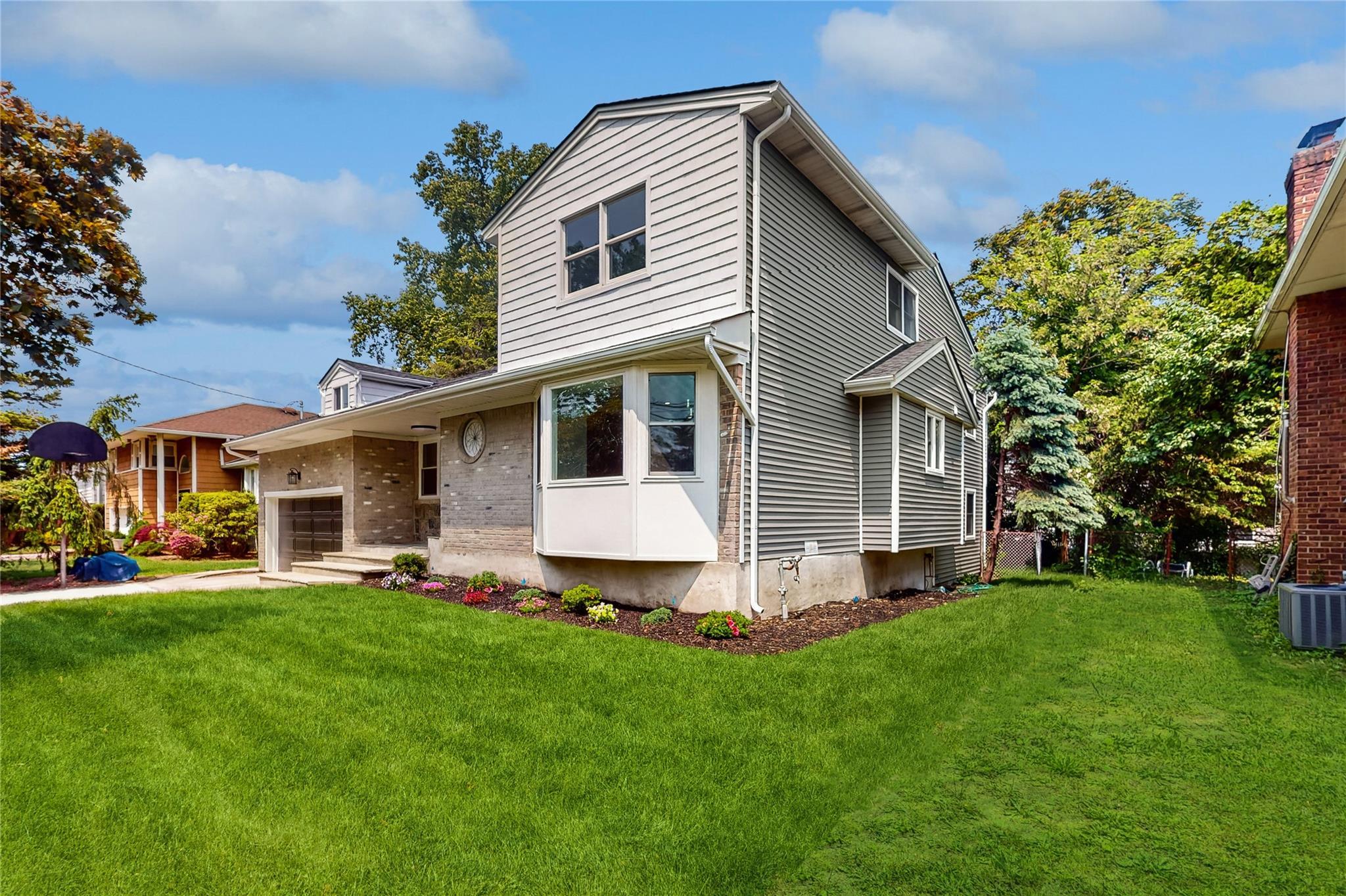 Single Family Longacre  Nassau County, NY 11598, MLS-856692-3