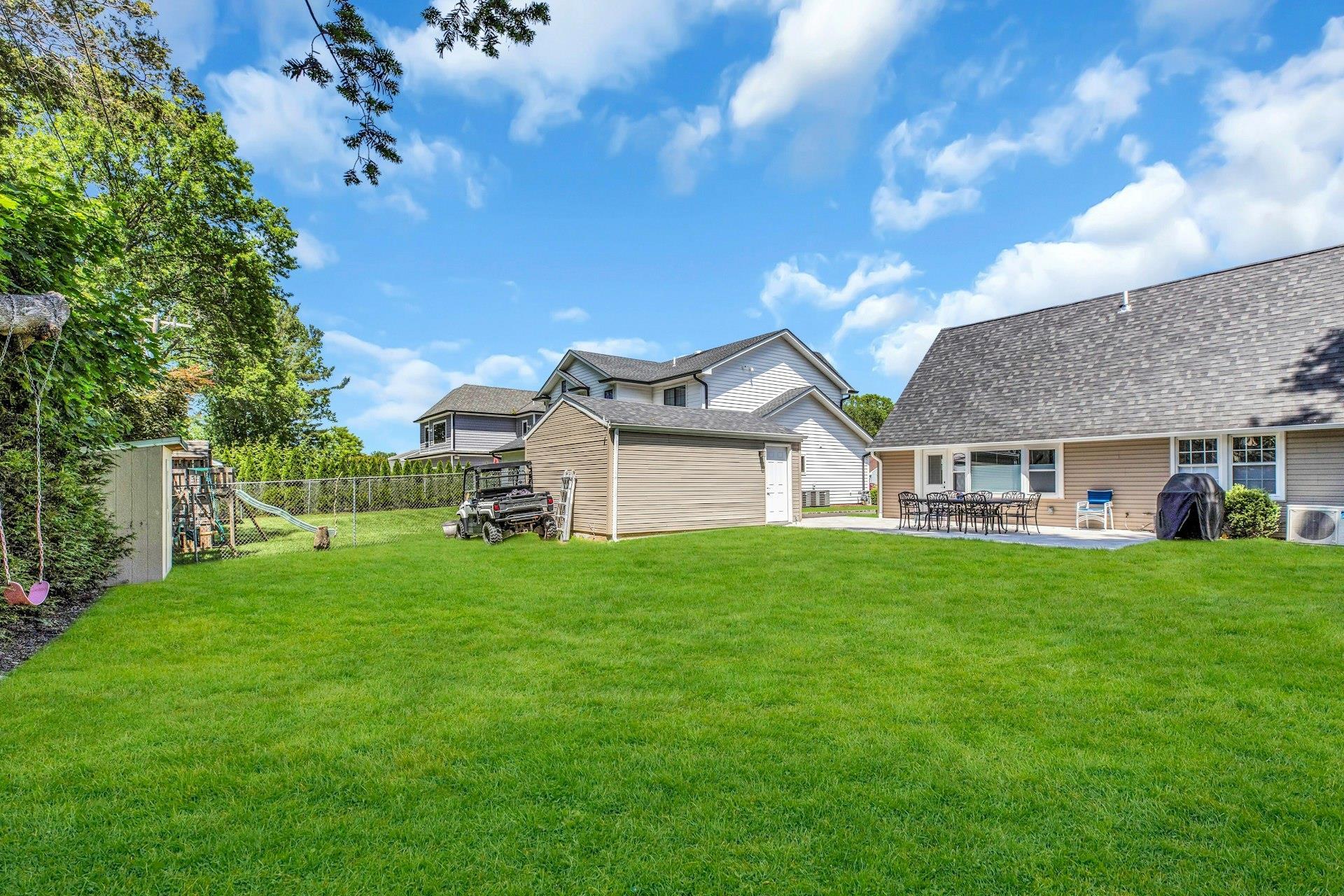 Single Family Robert Rd  Nassau County, NY 11542, MLS-856703-23