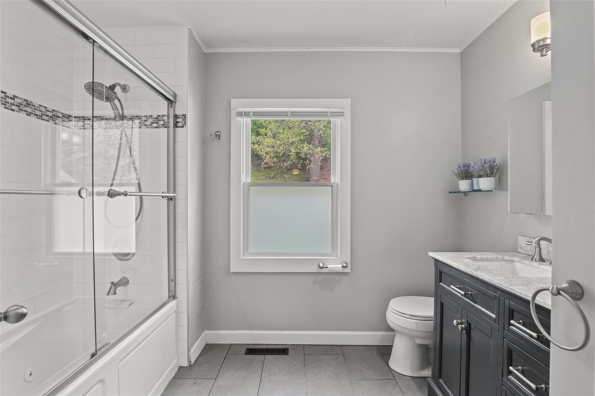 Single Family Grove  Westchester County, NY 10549, MLS-856710-17