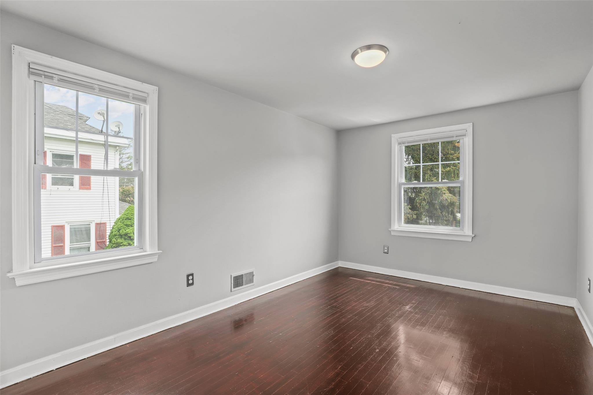 Single Family Grove  Westchester County, NY 10549, MLS-856710-19