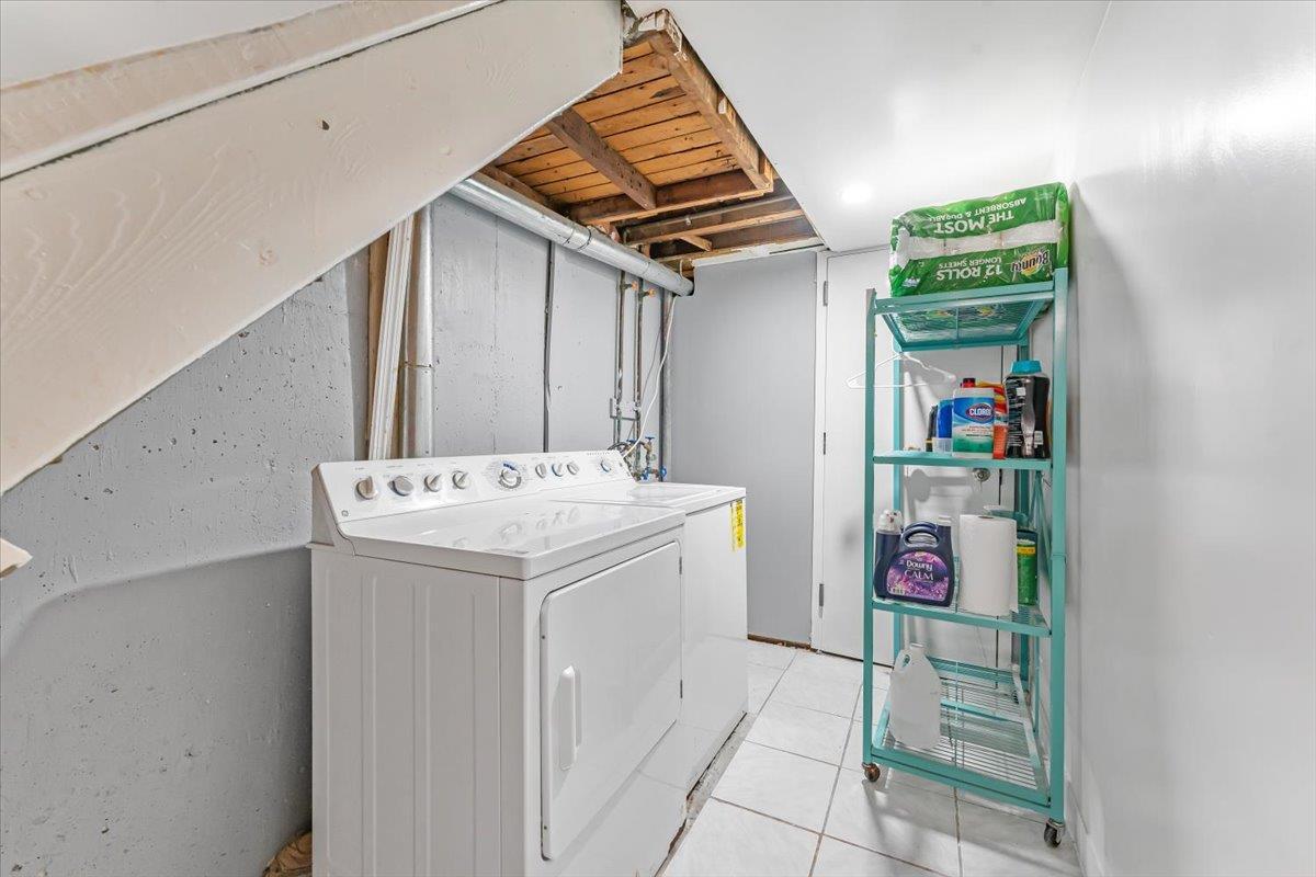 Single Family Gunther  Bronx, NY 10469, MLS-856725-26