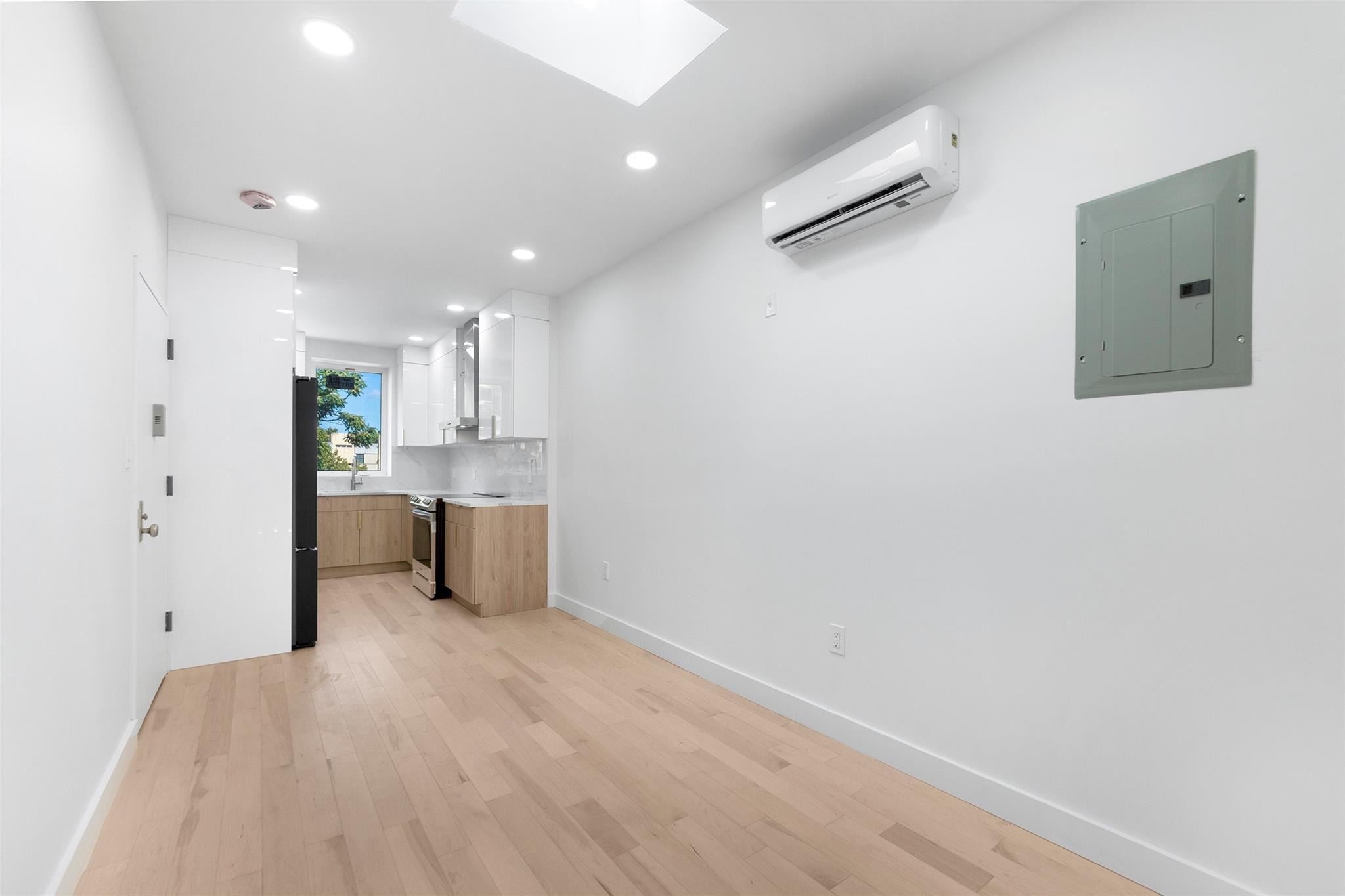 Single Family 118th  Manhattan, NY 10035, MLS-856738-4