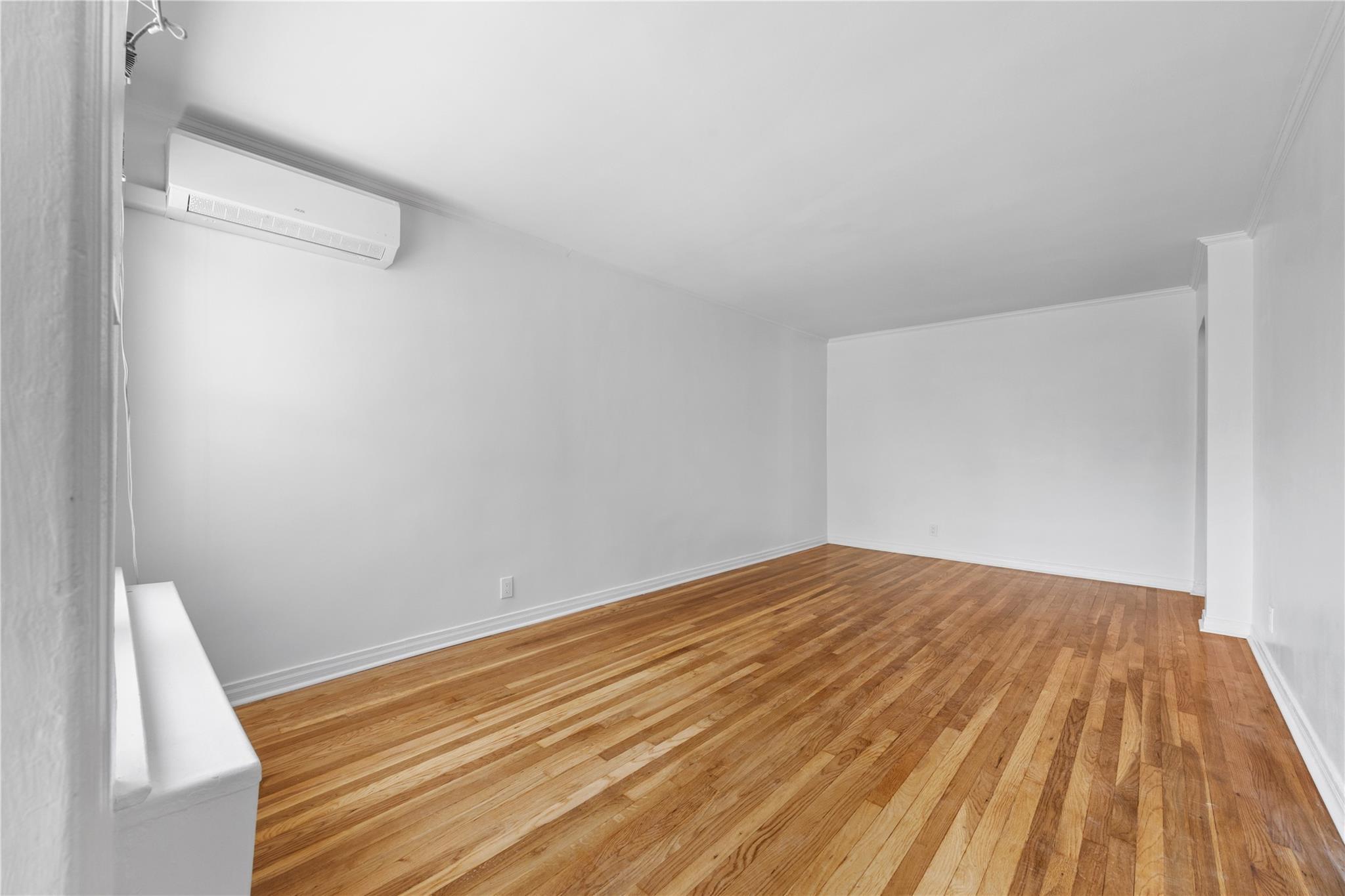 Single Family 194th  Queens, NY 11358, MLS-856770-5