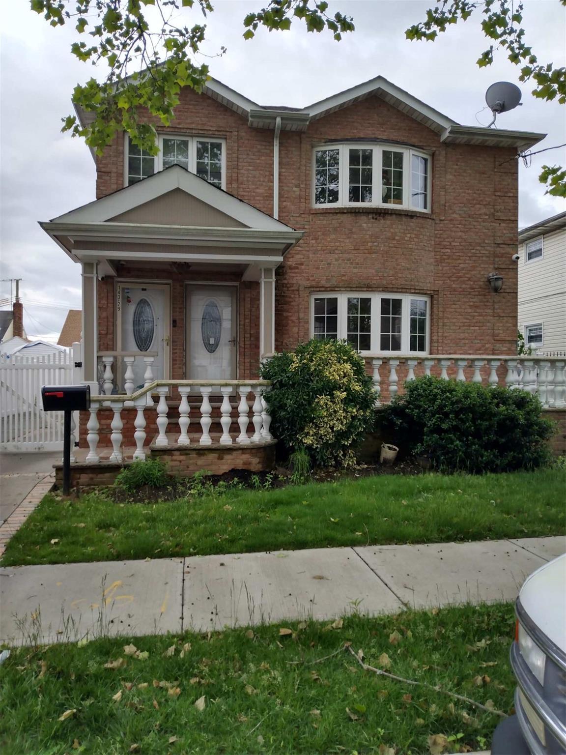 Single Family 257th Street  Queens, NY 11422, MLS-856773-2