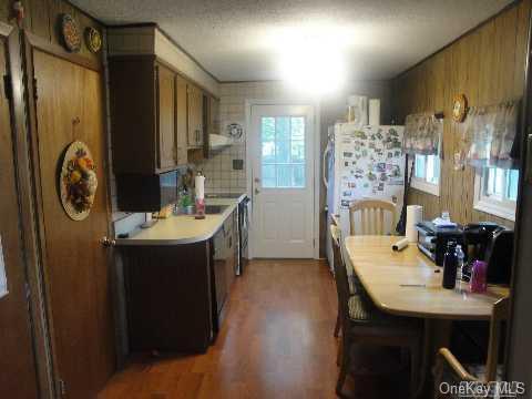 Single Family Claywood  Suffolk County, NY 11717, MLS-856775-2