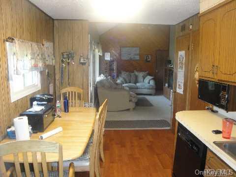 Single Family Claywood  Suffolk County, NY 11717, MLS-856775-3