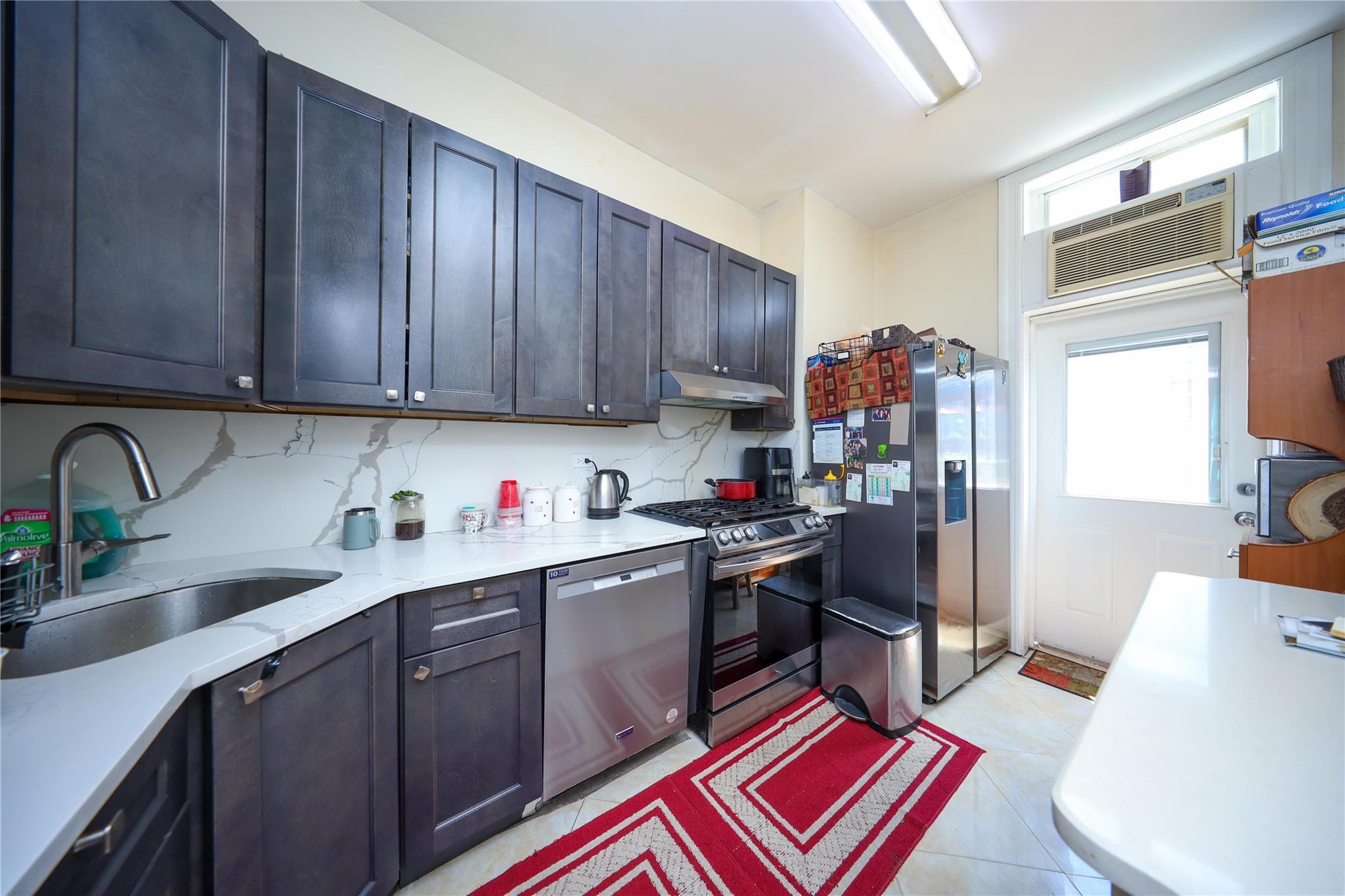 Single Family 71st  Brooklyn, NY 11228, MLS-856781-25