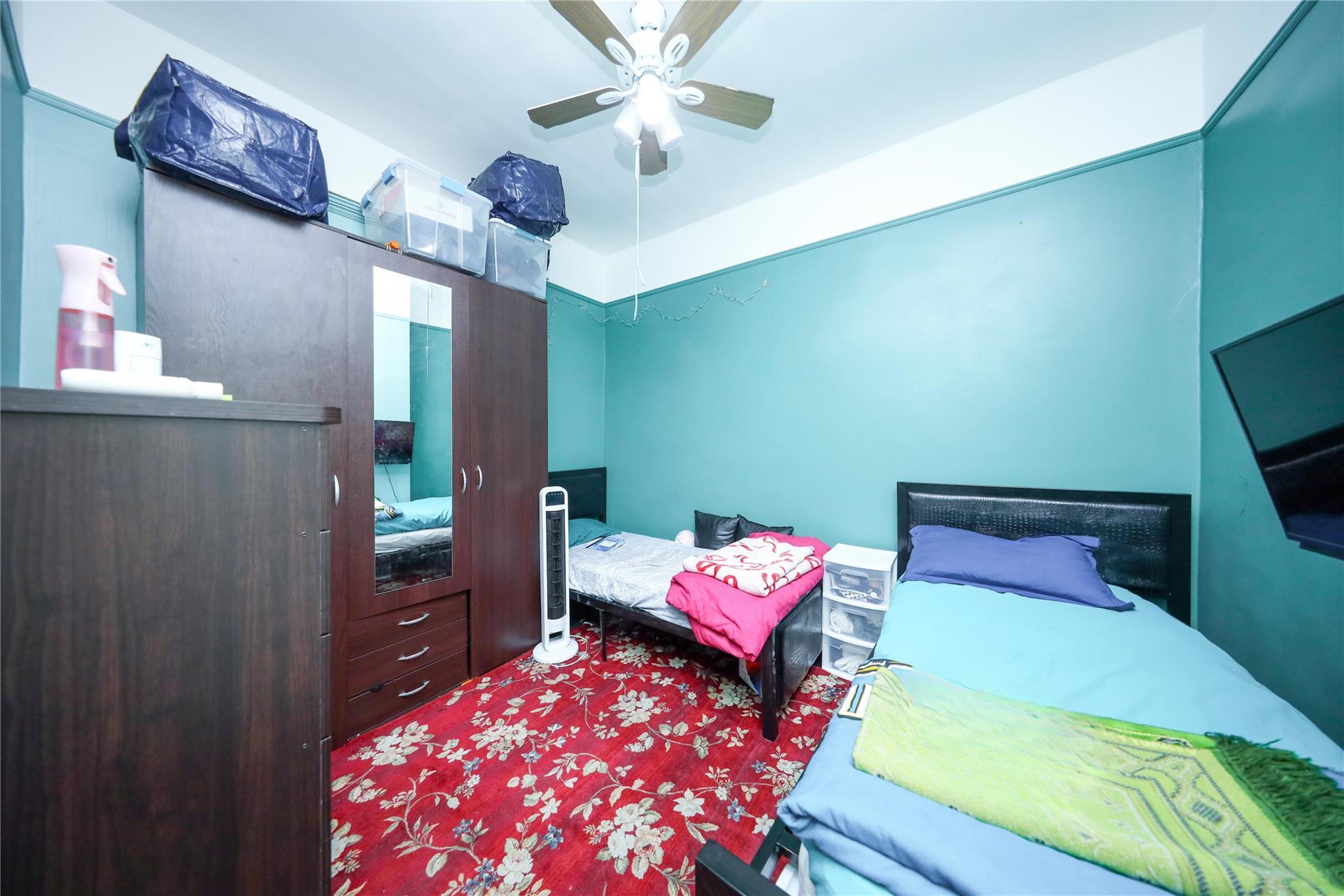 Single Family 71st  Brooklyn, NY 11228, MLS-856781-32