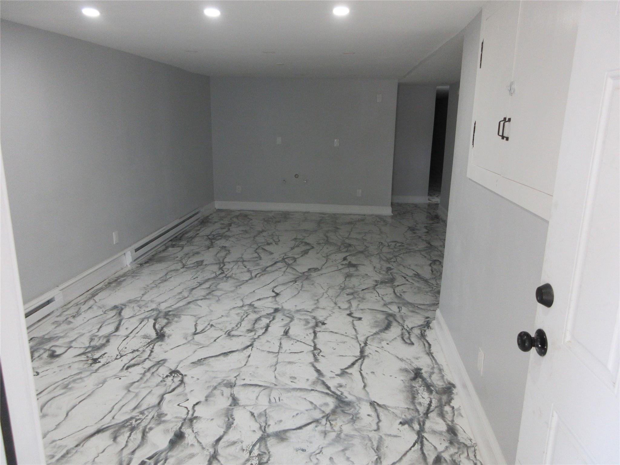 Single Family 213th  Bronx, NY 10469, MLS-856810-26