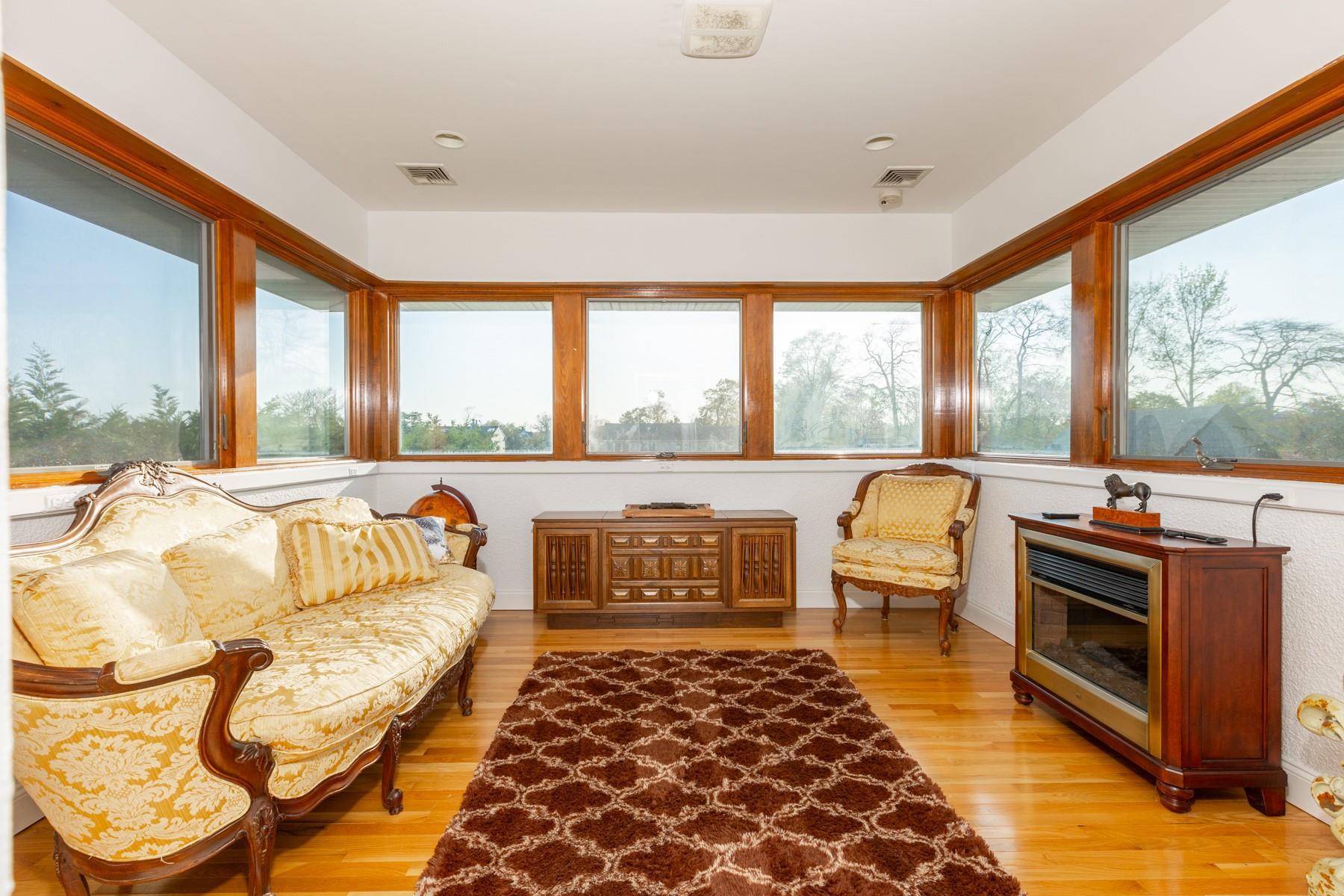 Single Family Montgomery  Suffolk County, NY 11706, MLS-856820-12