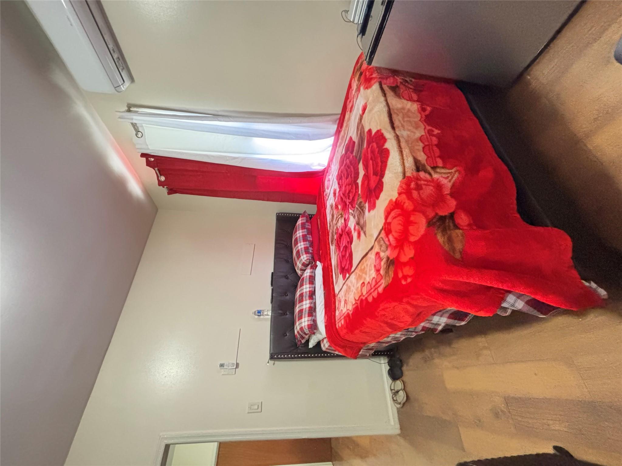 Single Family Burke  Bronx, NY 10469, MLS-856821-44