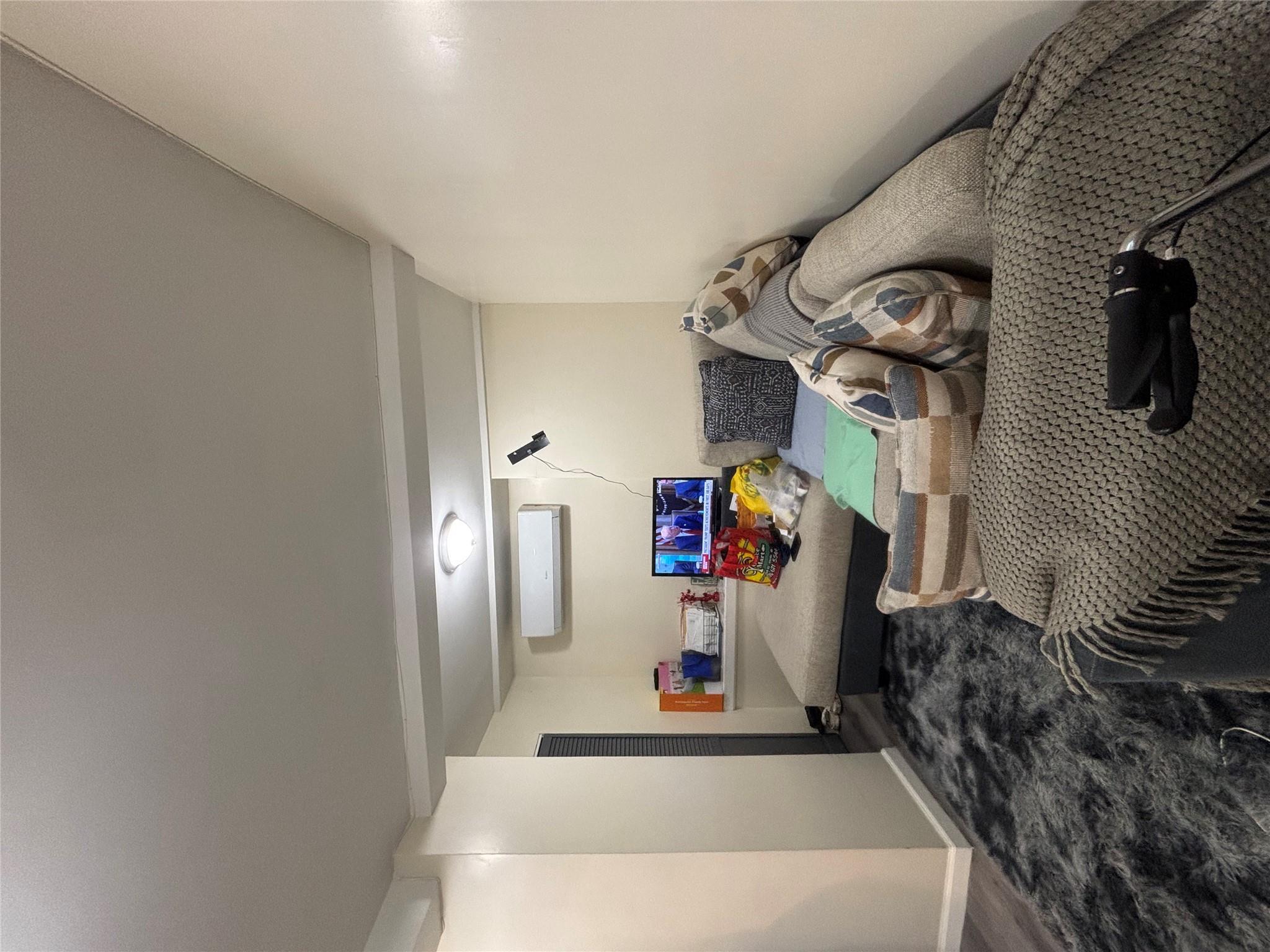 Single Family Burke  Bronx, NY 10469, MLS-856821-45