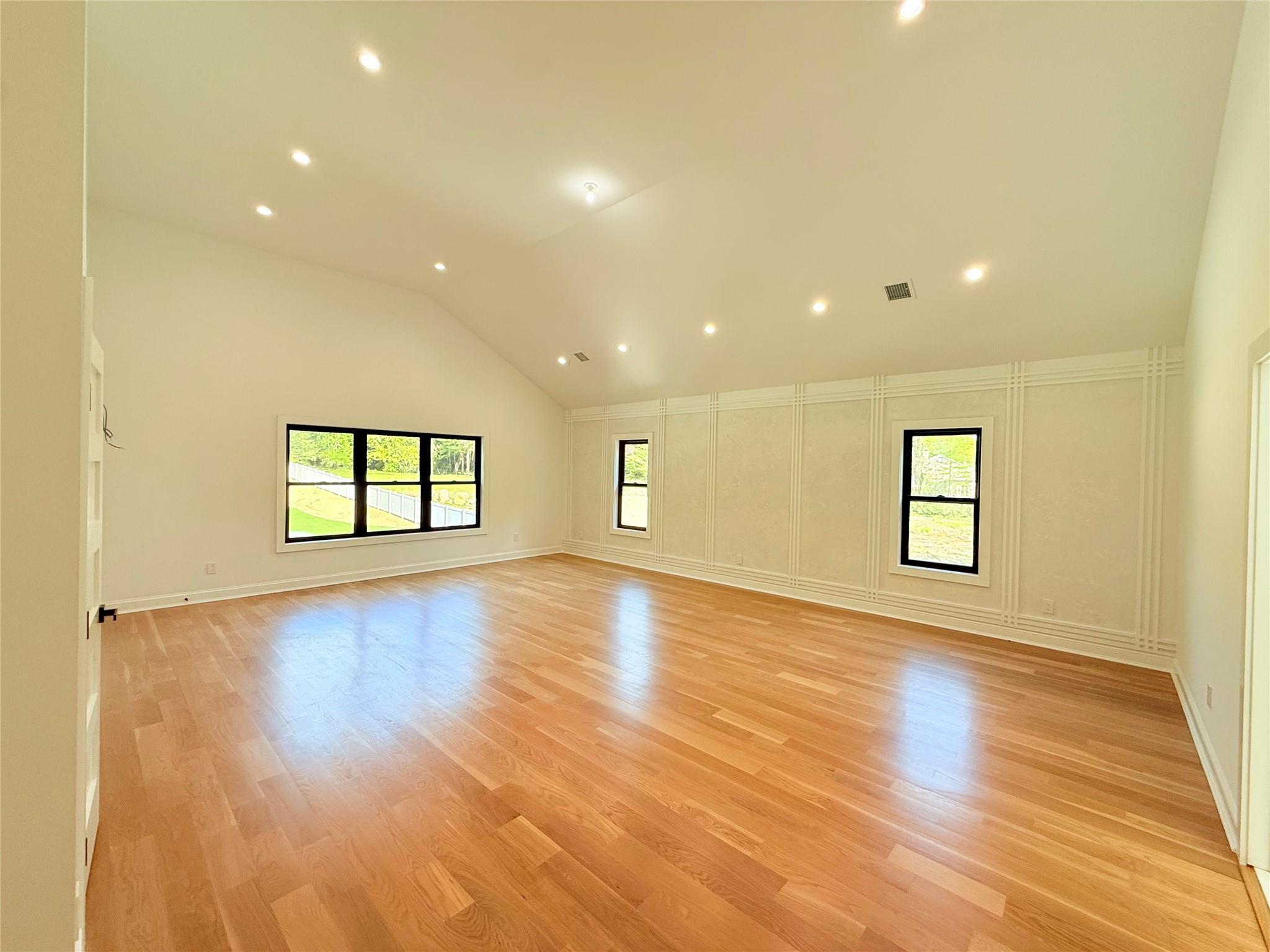 Single Family Mill River  Nassau County, NY 11771, MLS-856831-36