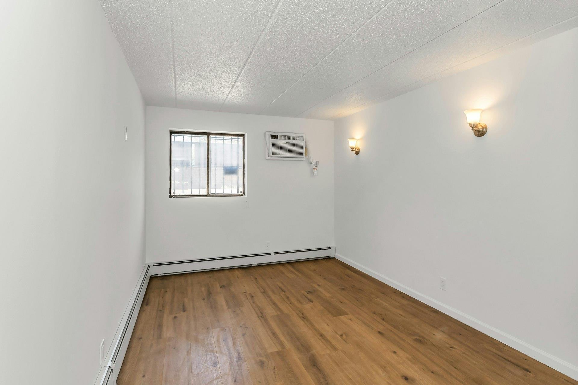 Condo 69th  Queens, NY 11378, MLS-856836-14
