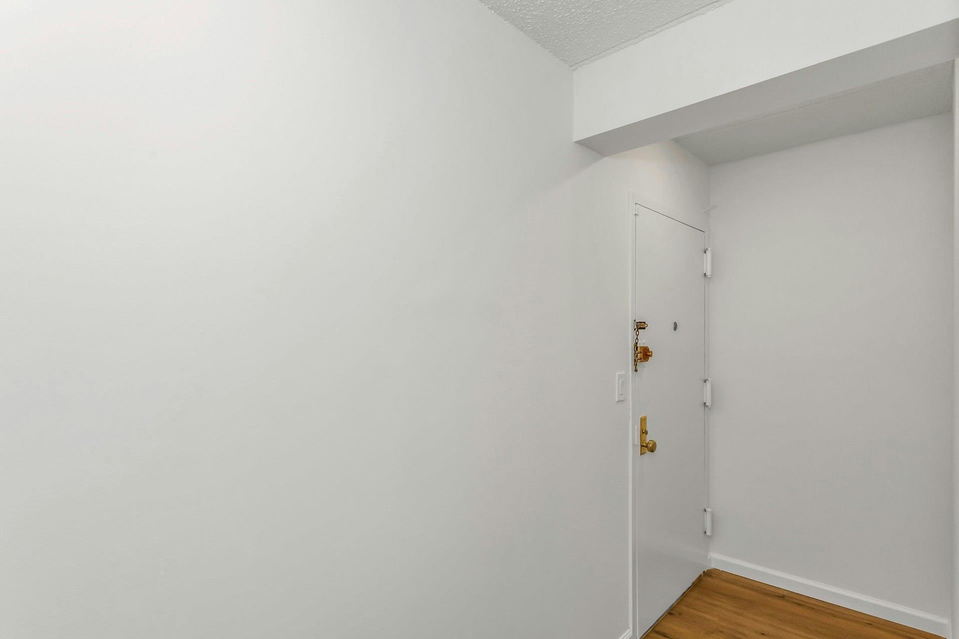 Condo 69th  Queens, NY 11378, MLS-856836-6