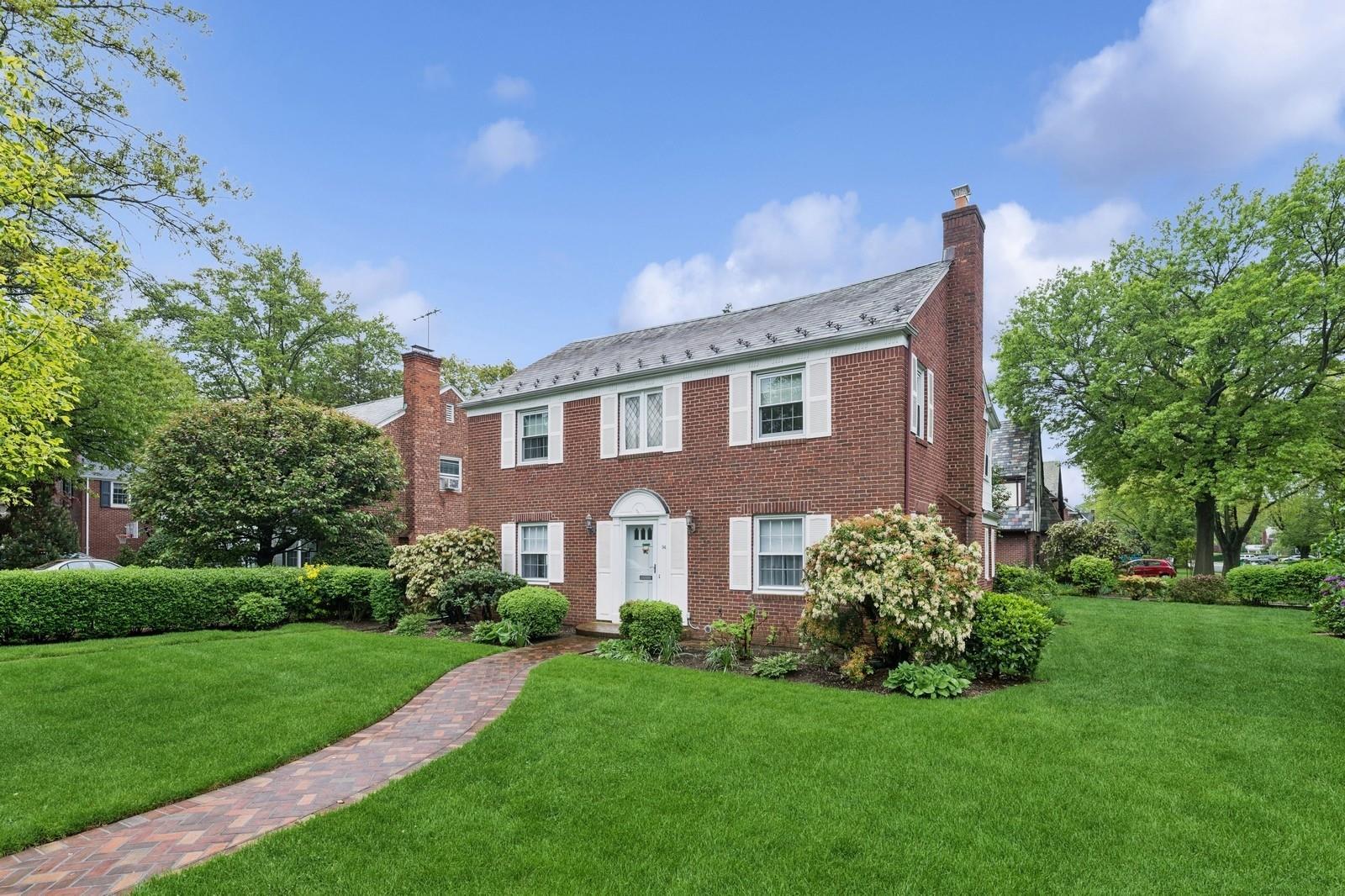 Single Family Stratford  Nassau County, NY 11530, MLS-856847-3