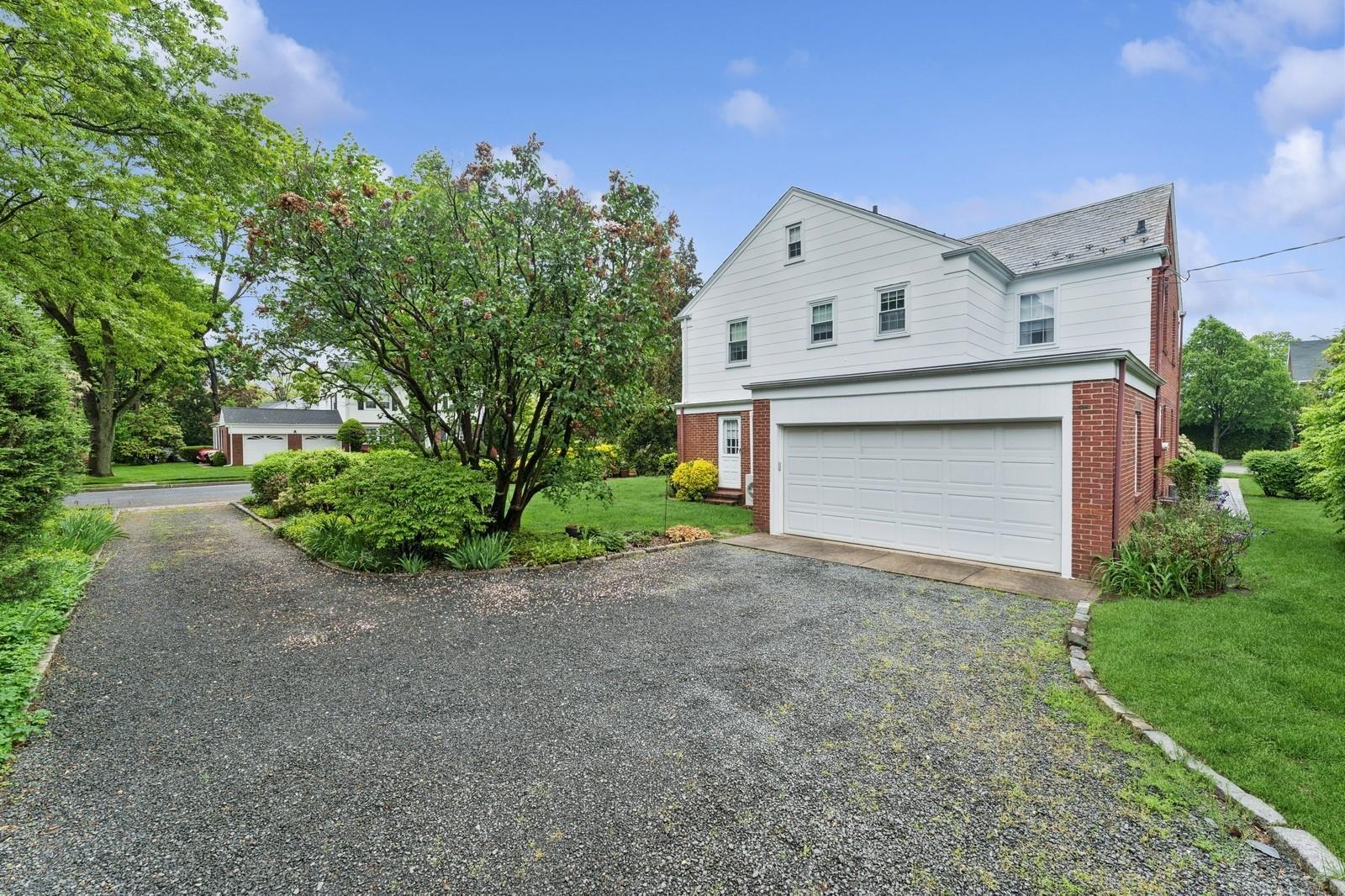 Single Family Stratford  Nassau County, NY 11530, MLS-856847-7