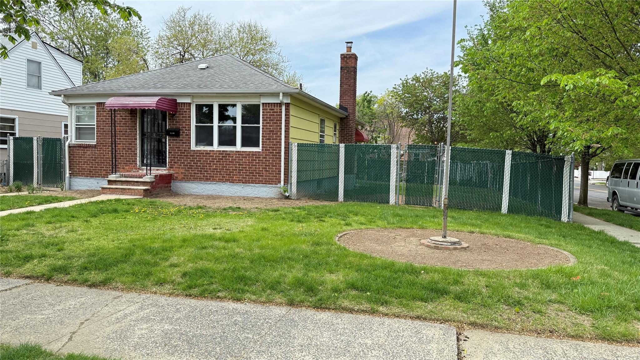 Single Family 251st  Queens, NY 11426, MLS-856857-16