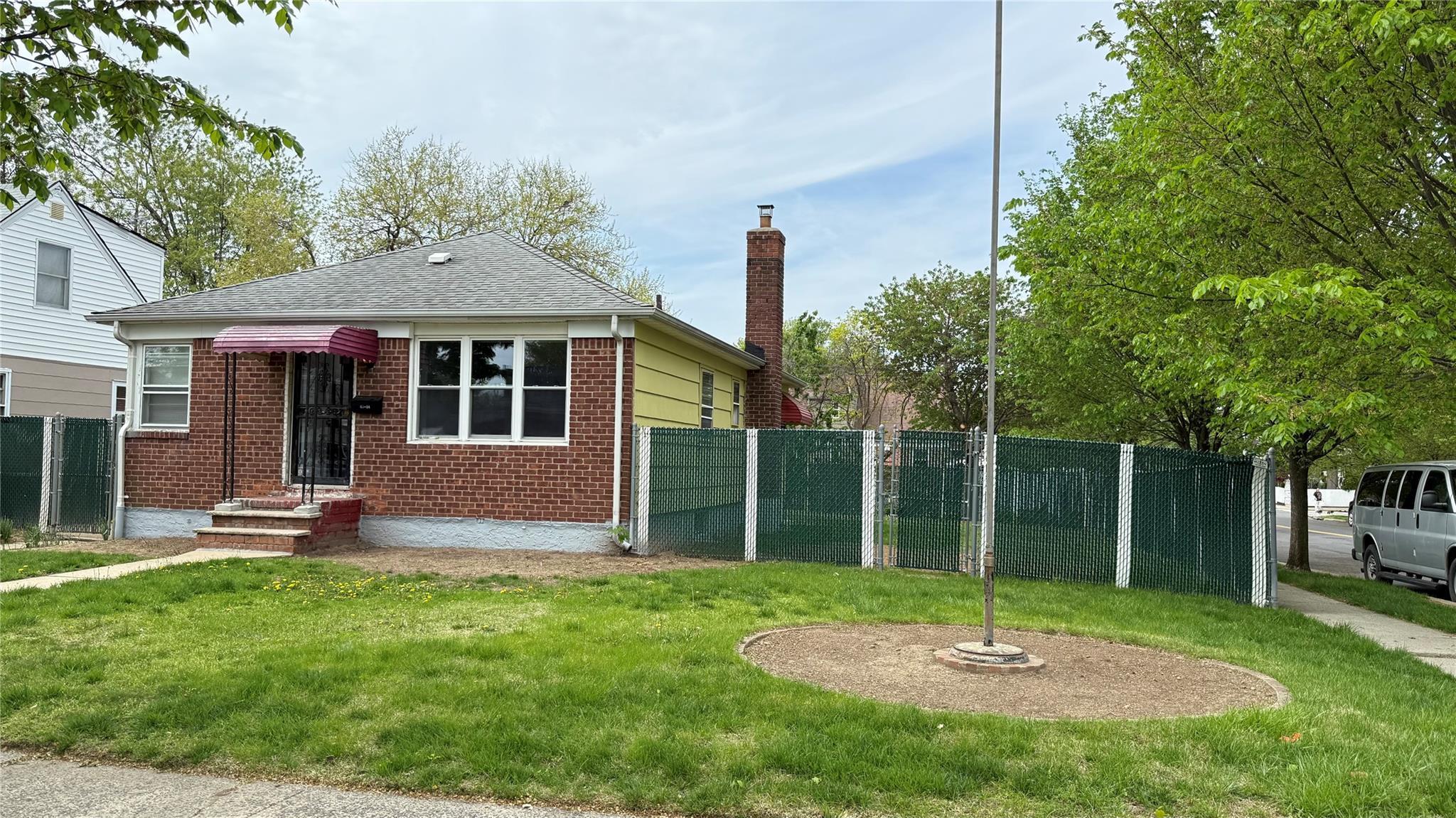Single Family 251st  Queens, NY 11426, MLS-856857-17