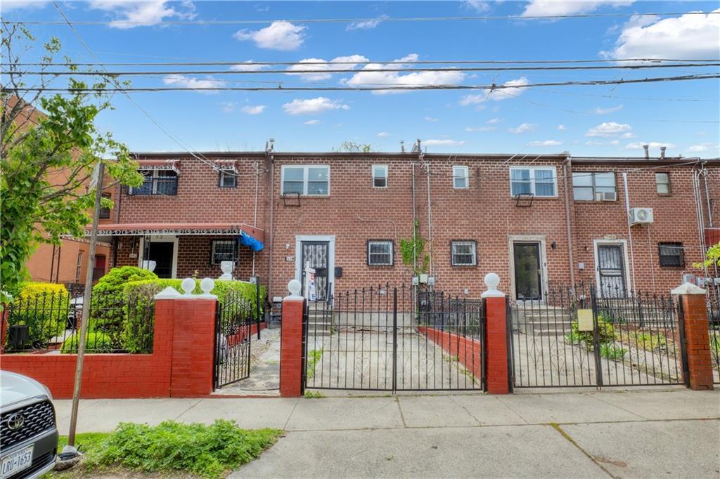 Single Family Ashford  Brooklyn, NY 11207, MLS-856858-3