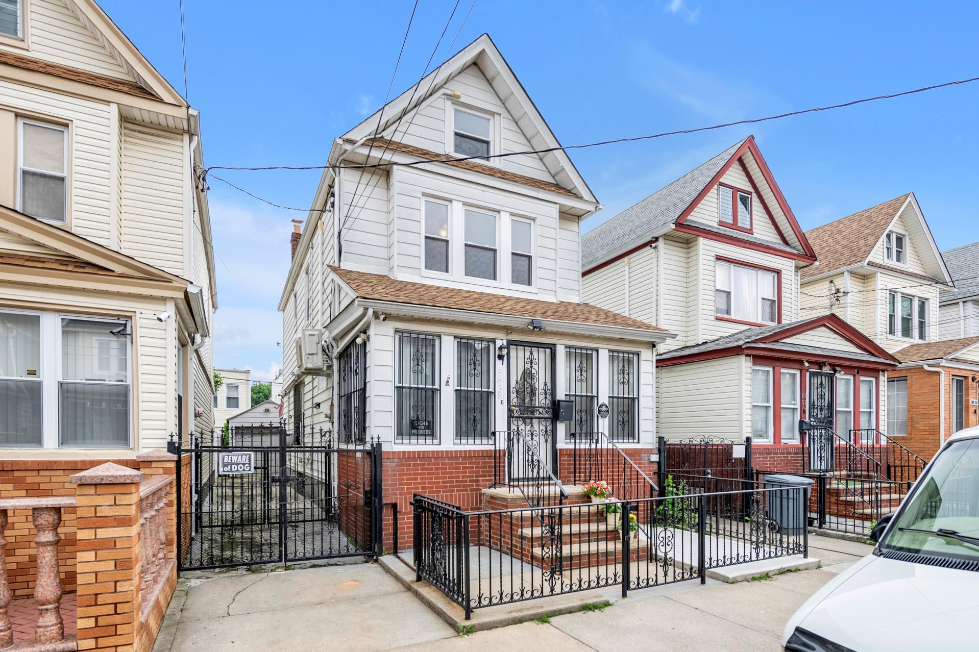 Single Family 74th  Queens, NY 11421, MLS-856861-2