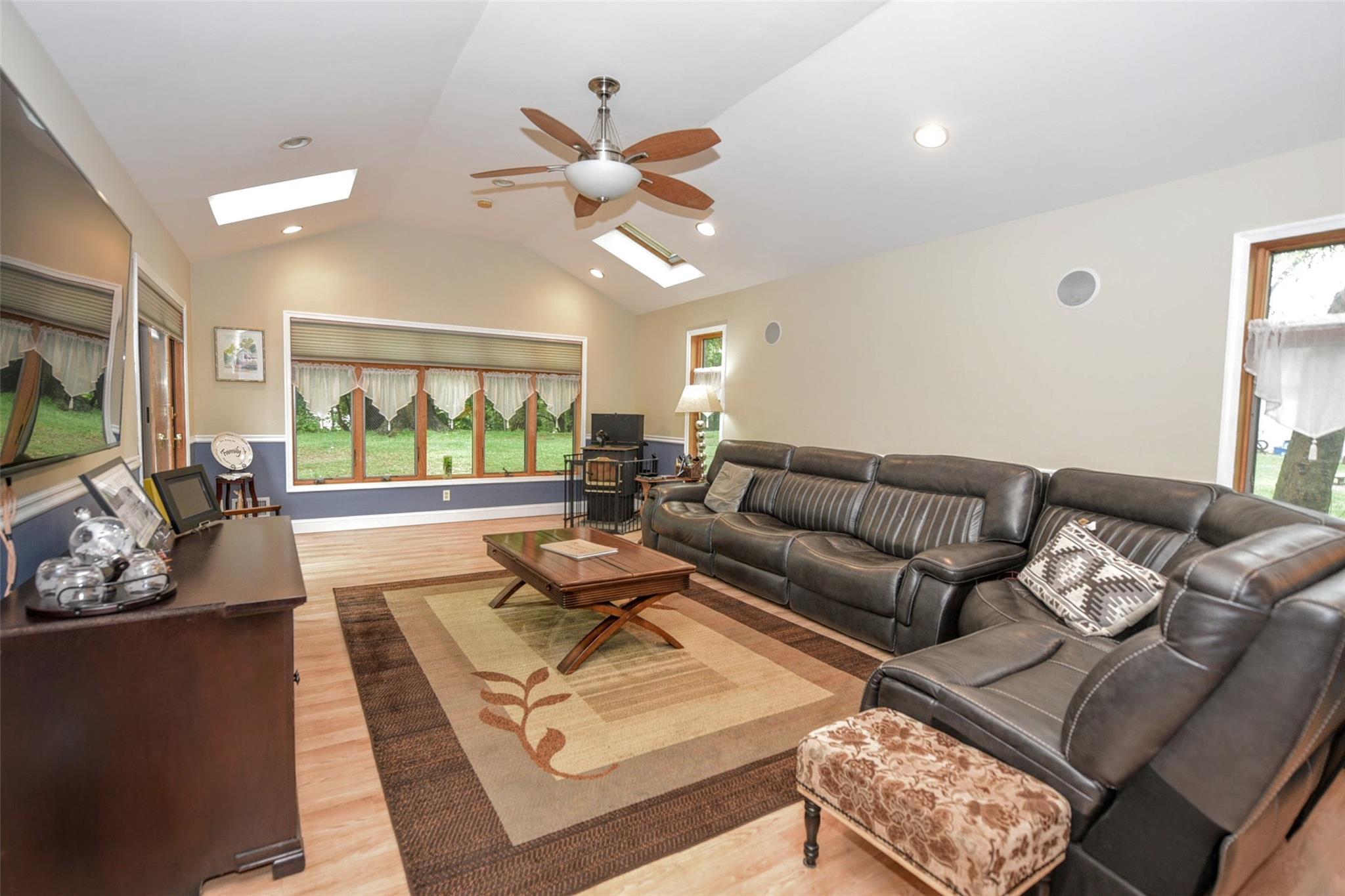 Single Family Hillside  Rockland County, NY 10901, MLS-856864-9