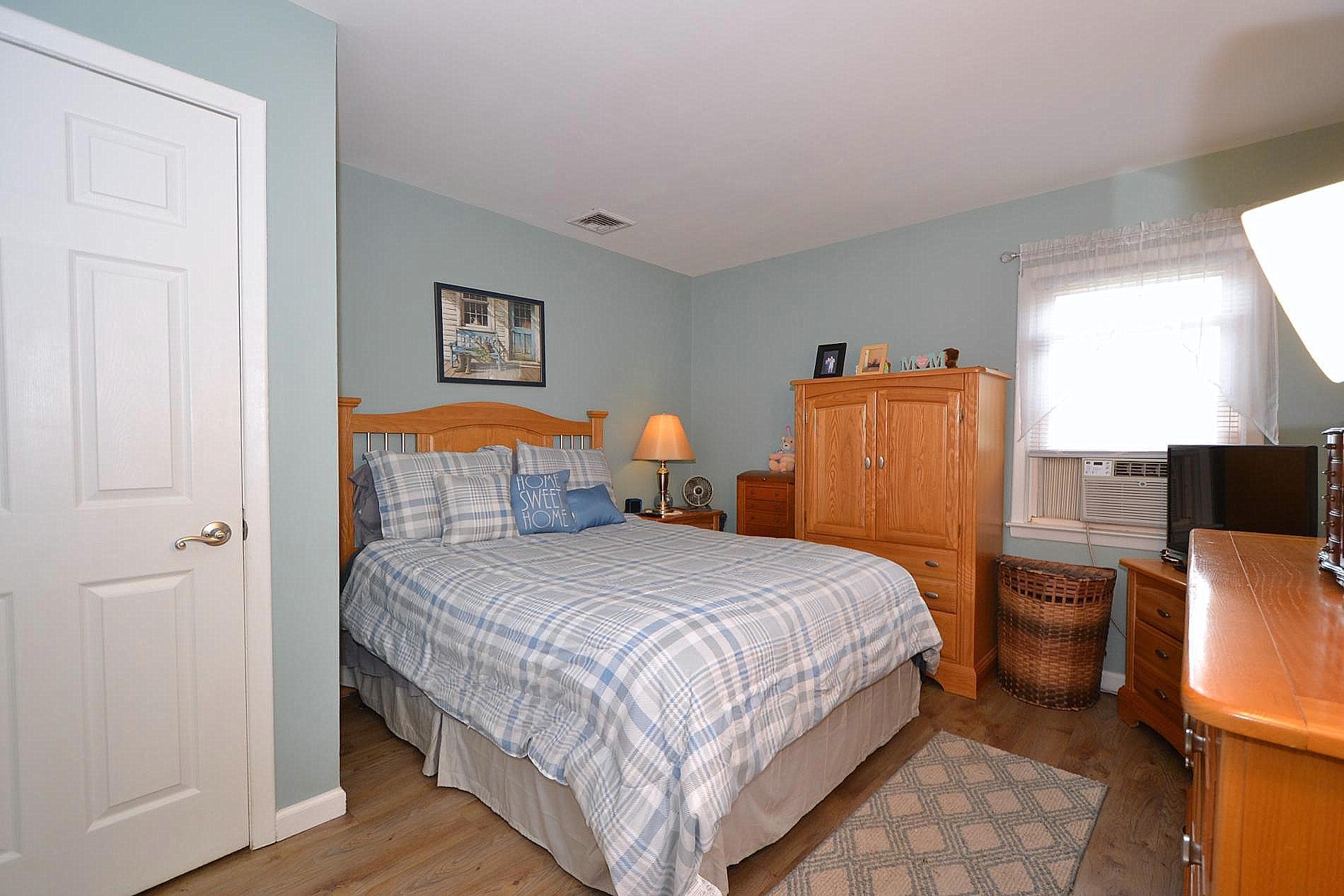 Single Family Metzner  Suffolk County, NY 11779, MLS-856868-11