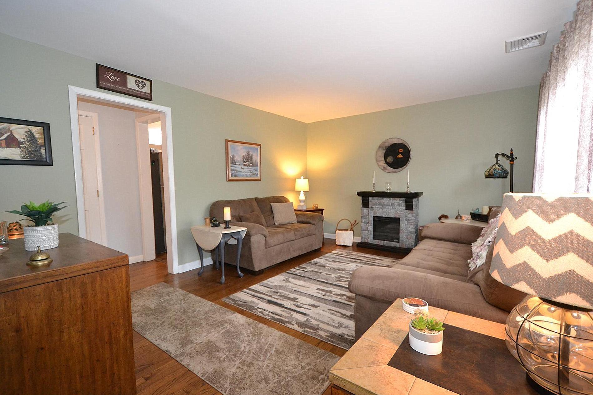 Single Family Metzner  Suffolk County, NY 11779, MLS-856868-5
