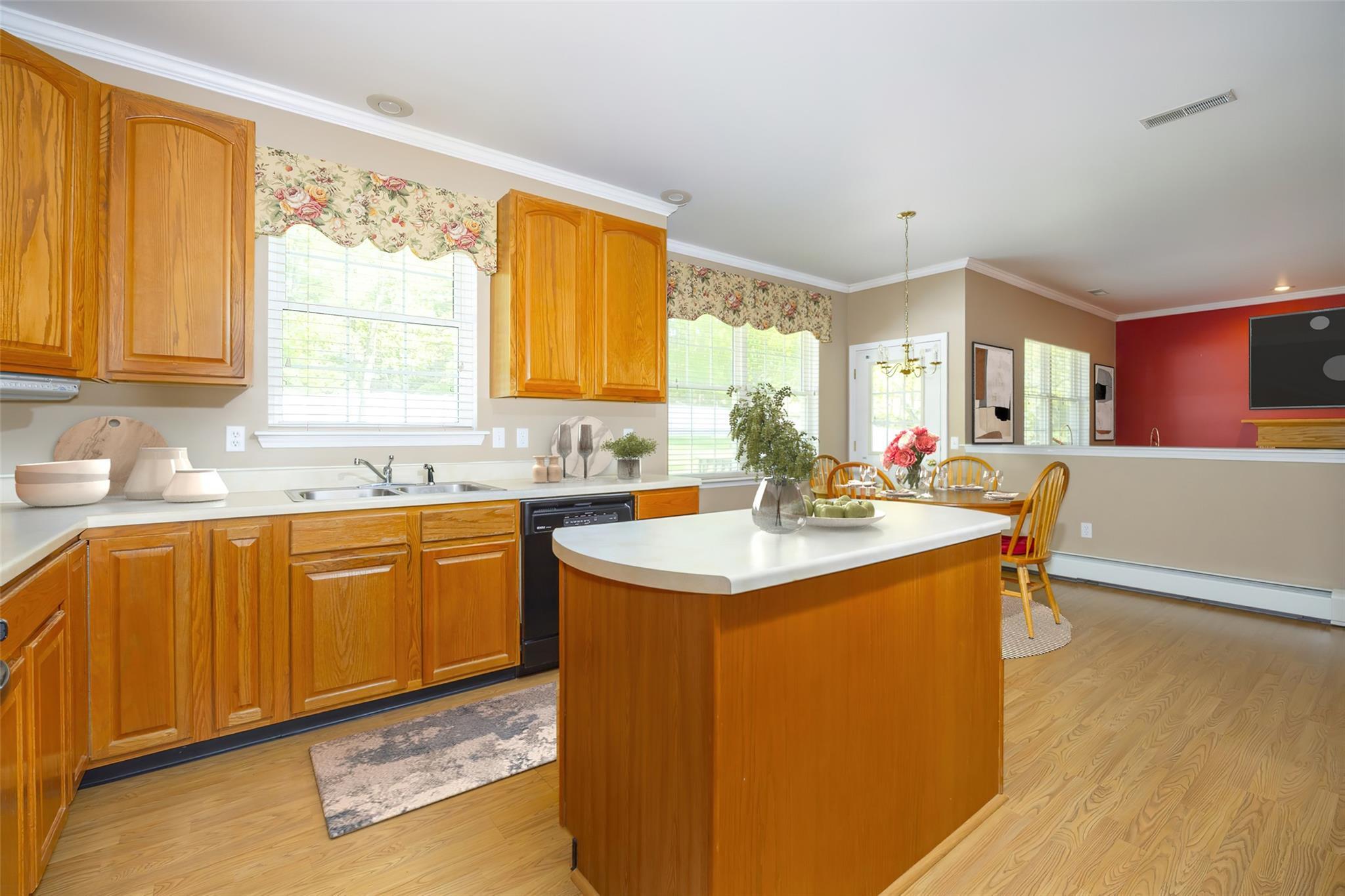 Single Family Coachlight  Dutchess County, NY 12603, MLS-856873-12