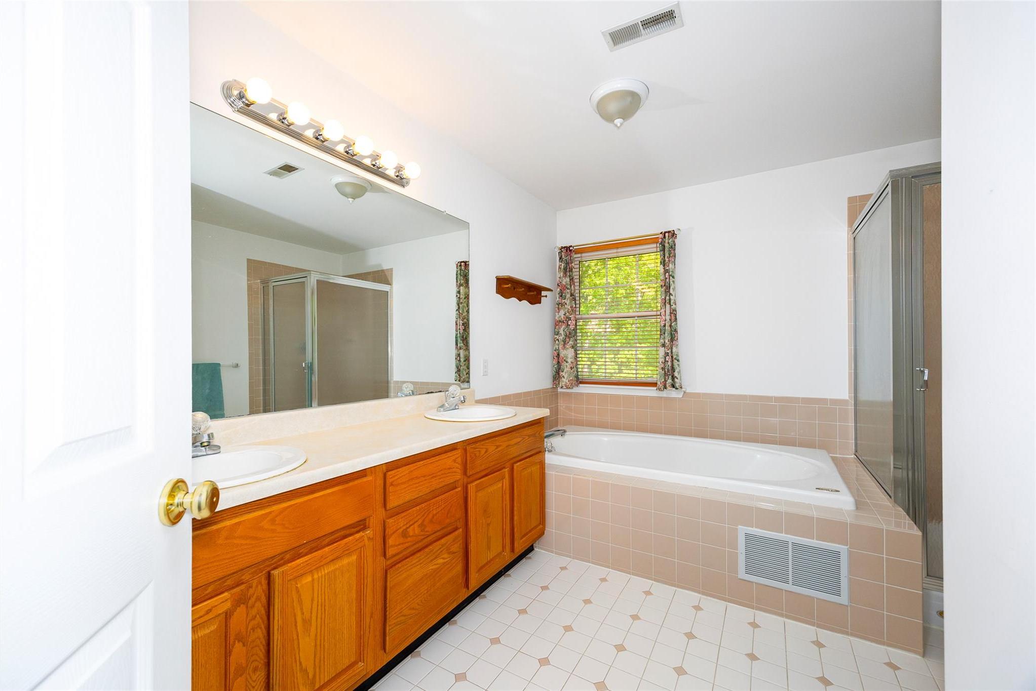Single Family Coachlight  Dutchess County, NY 12603, MLS-856873-17