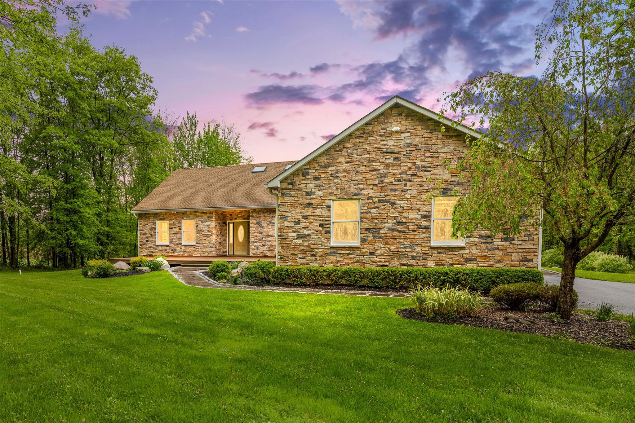 Single Family Bruyn  Ulster County, NY 12589, MLS-856892-4