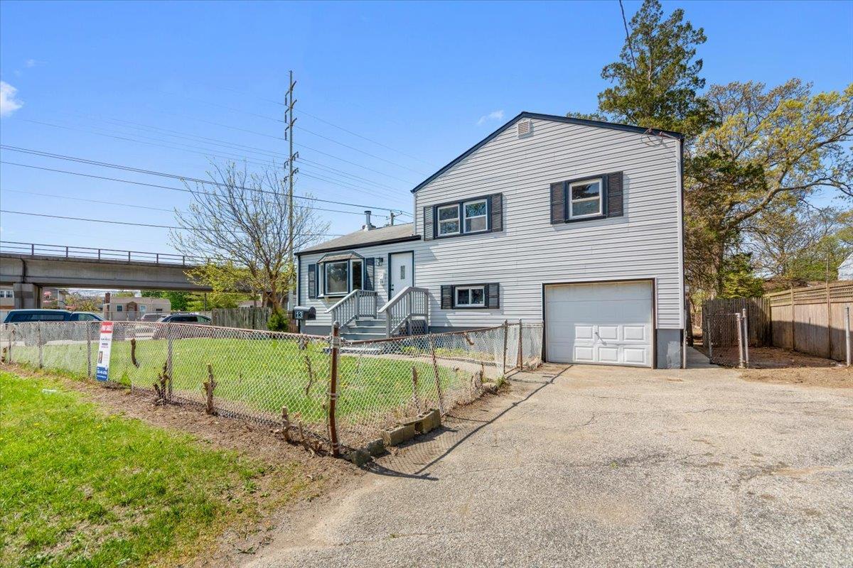 Single Family Fulton  Suffolk County, NY 11757, MLS-856901-2