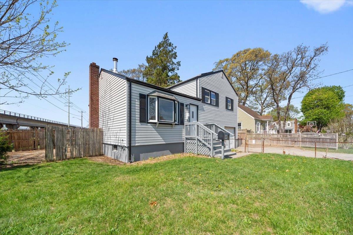 Single Family Fulton  Suffolk County, NY 11757, MLS-856901-32