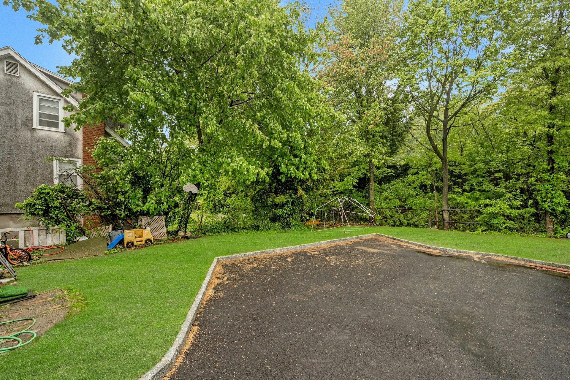Single Family Grand  Westchester County, NY 10543, MLS-856909-19